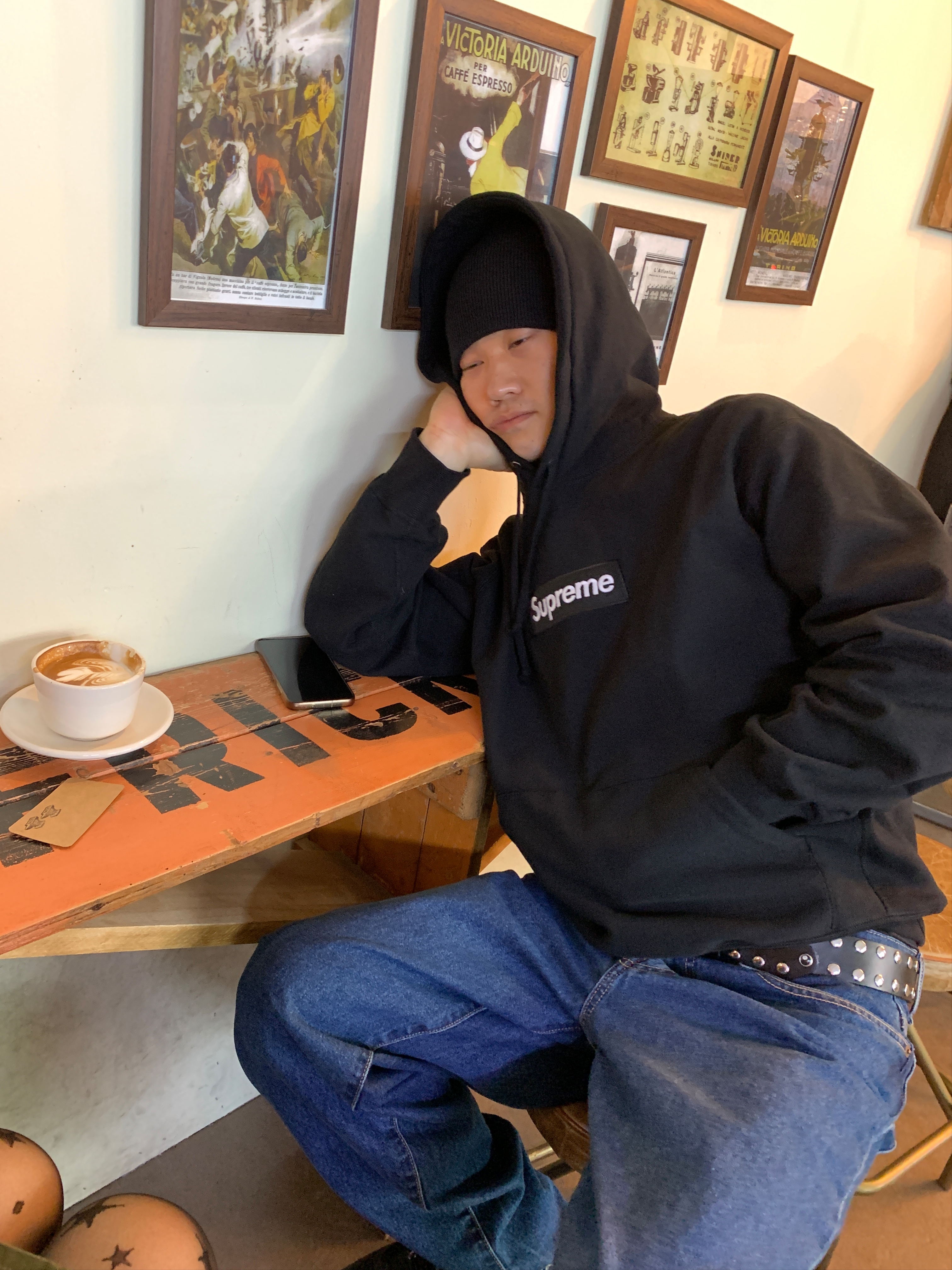 Stussy Beach Shell Transparent Ripstop Golden Yellow, Supreme Box Logo Hooded Sweatshirt Black - 24FW 착용 스타일 - 2