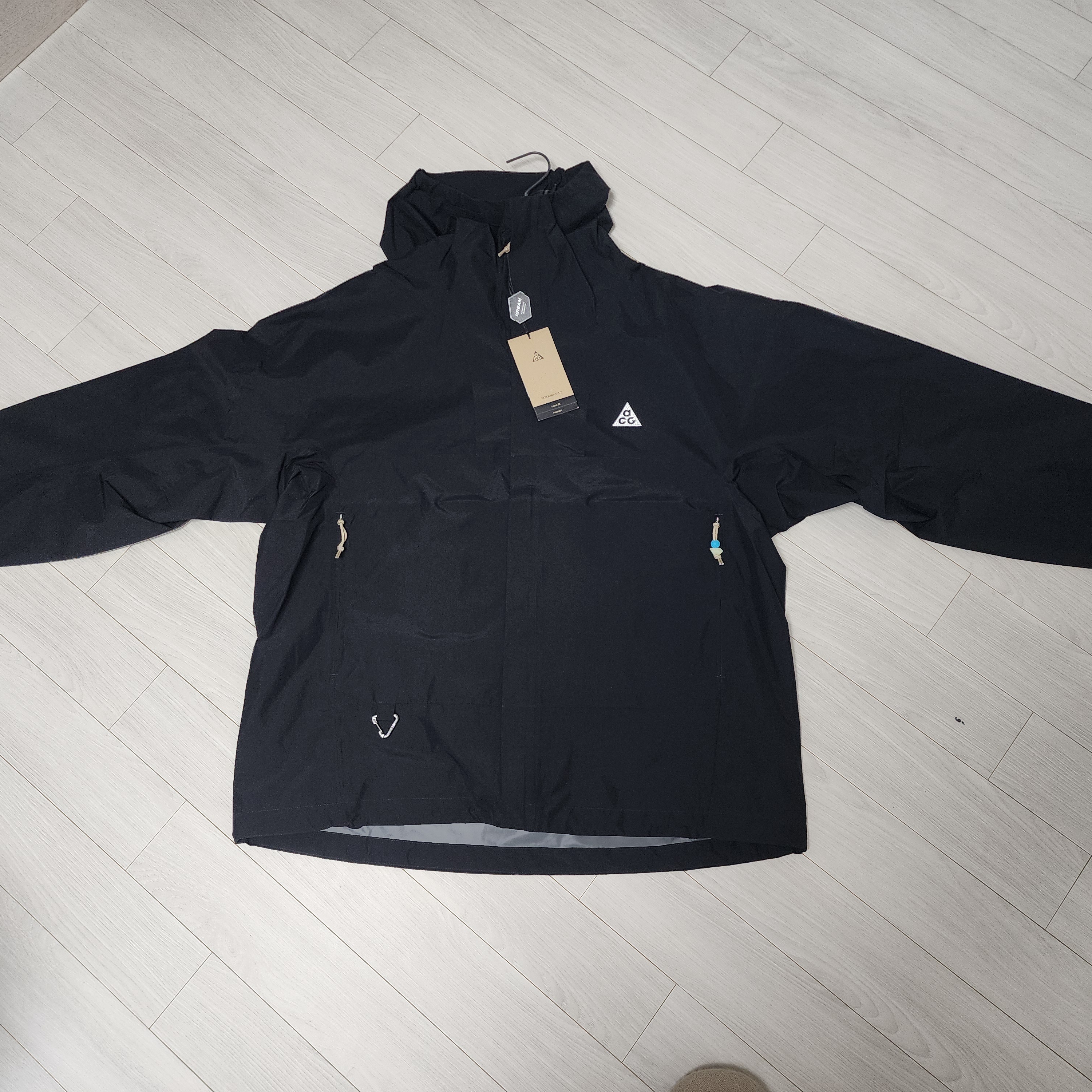 Nike ACG Storm-Fit ADV Cascade Rains Full Zip Jacket Black - Asia 착용 스타일