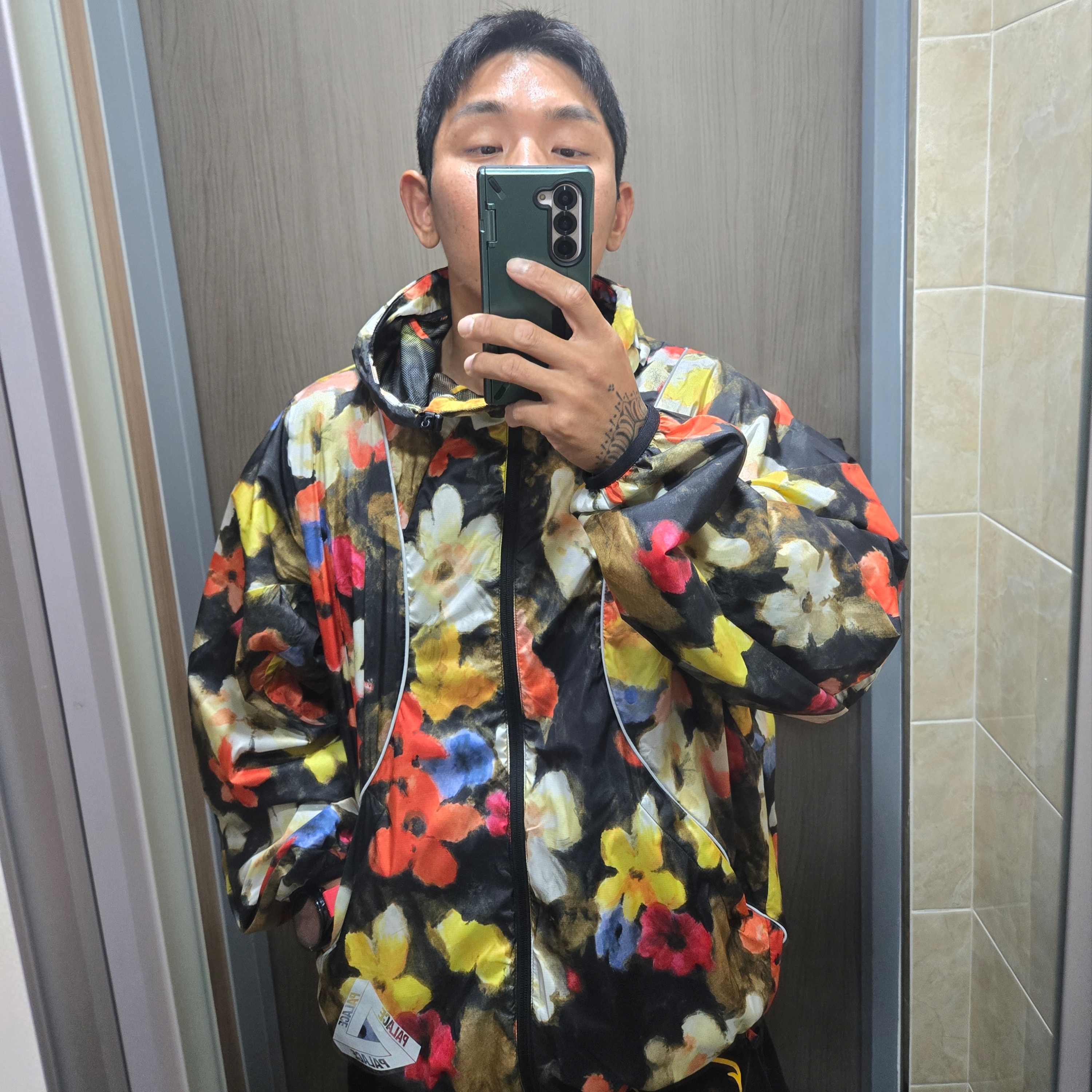 Palace Sprinter Jacket Floral Camo - 25SS 착용 스타일
