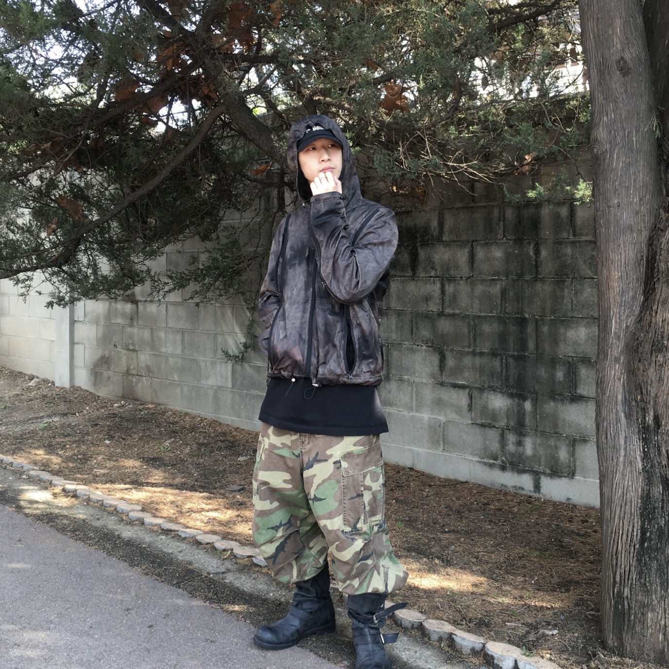 [6% 적립] NegativeThree  Slouchy Long Boots Washed Black 착용 스타일 - 3