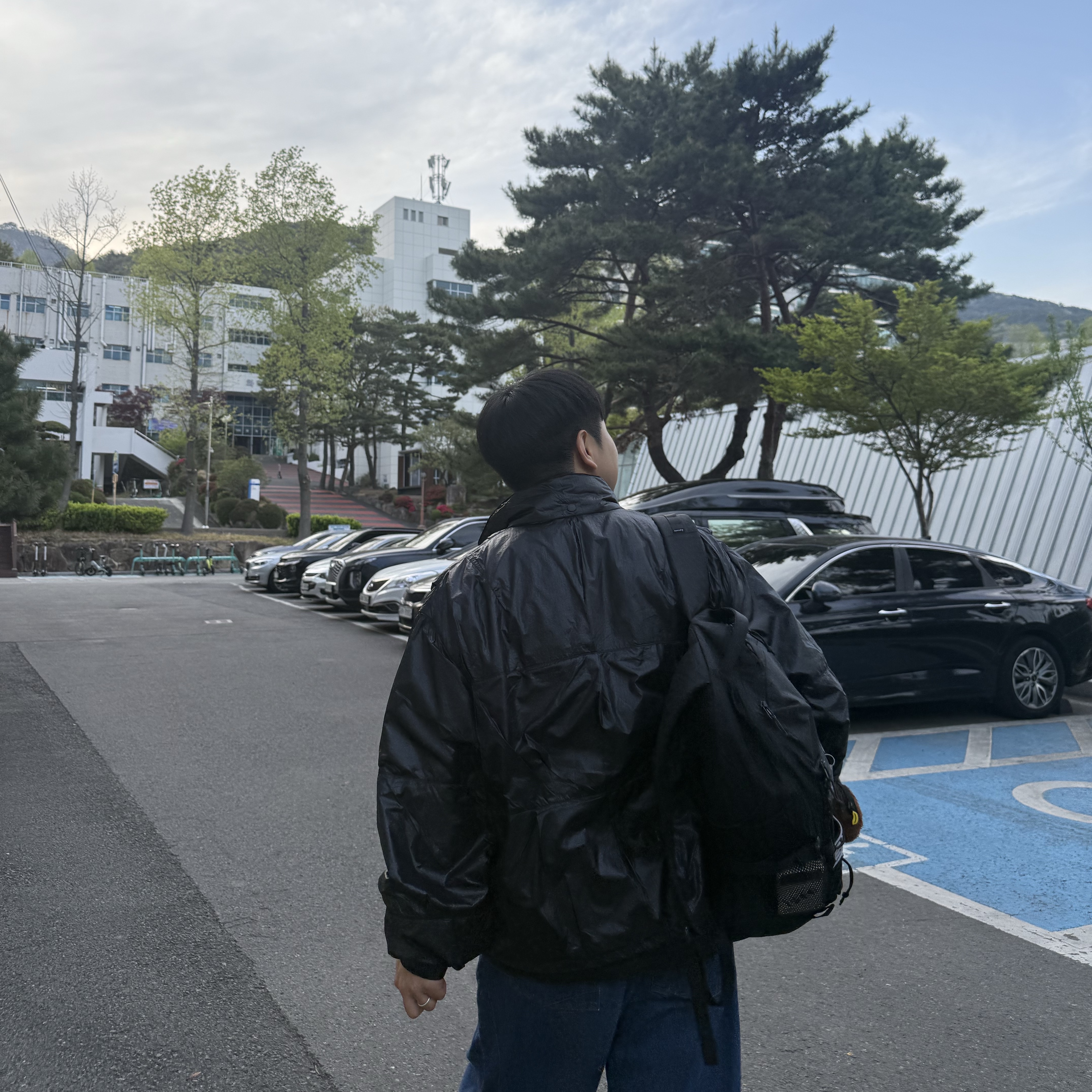 Our Legacy Exhale Puffa Tech Chintz Ripstop Black, Supreme Backpack Black - 23FW 착용 스타일 - 1