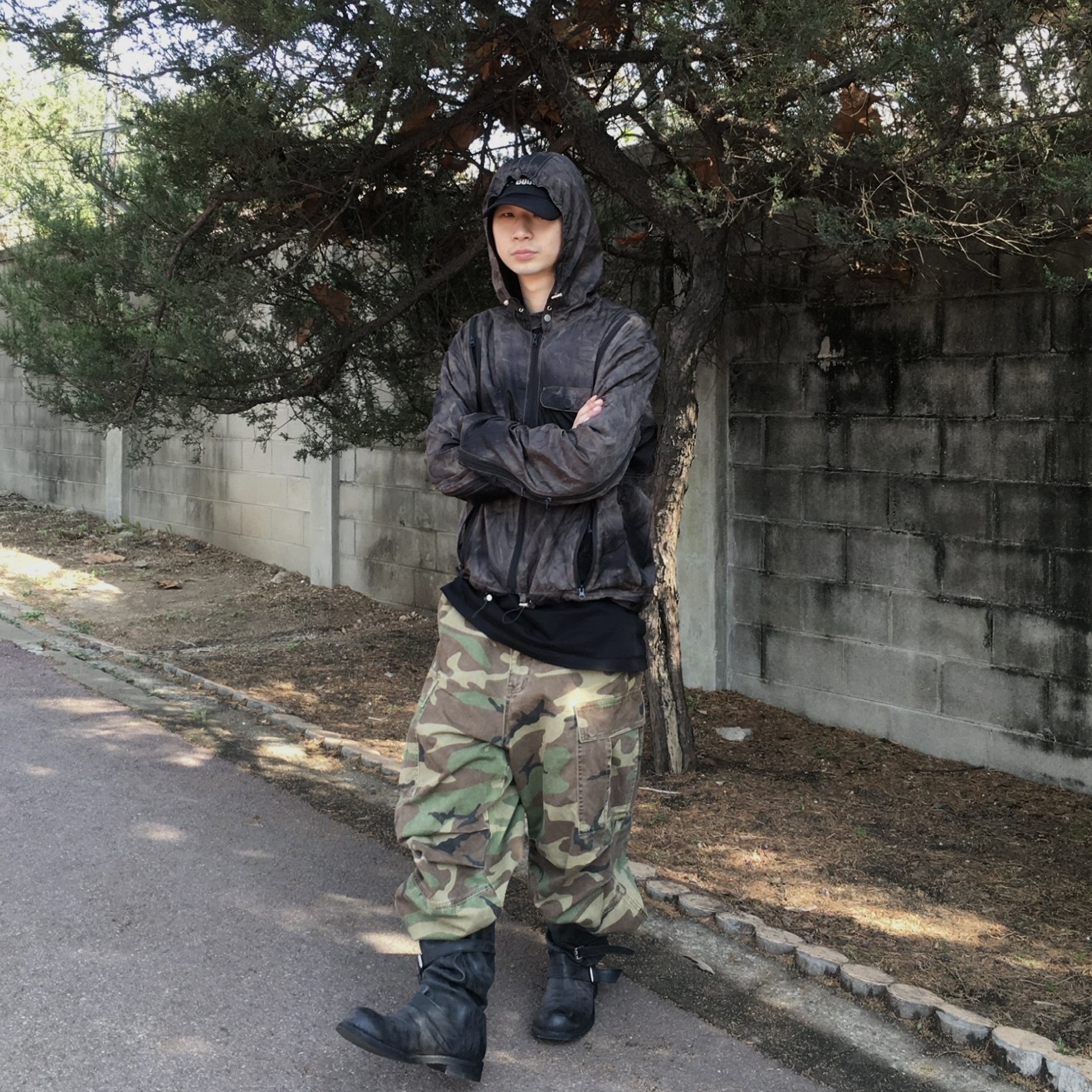 [6% 적립] NegativeThree  Slouchy Long Boots Washed Black 착용 스타일 - 1