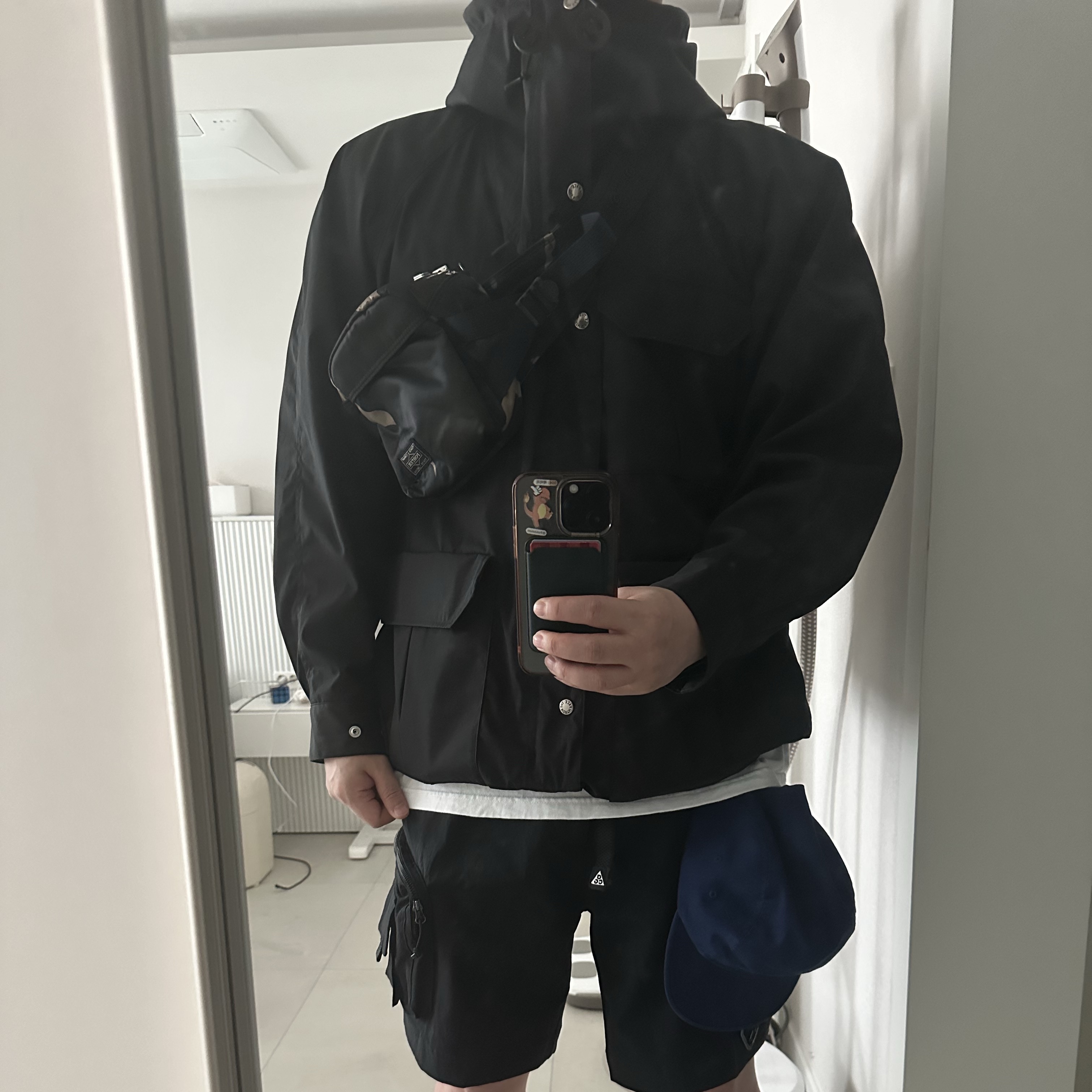 Supreme Washed Chino Twill Camp Cap Navy - 24SS, Nike ACG Snowgrass Cargo Shorts Black - US/EU 착용 스타일