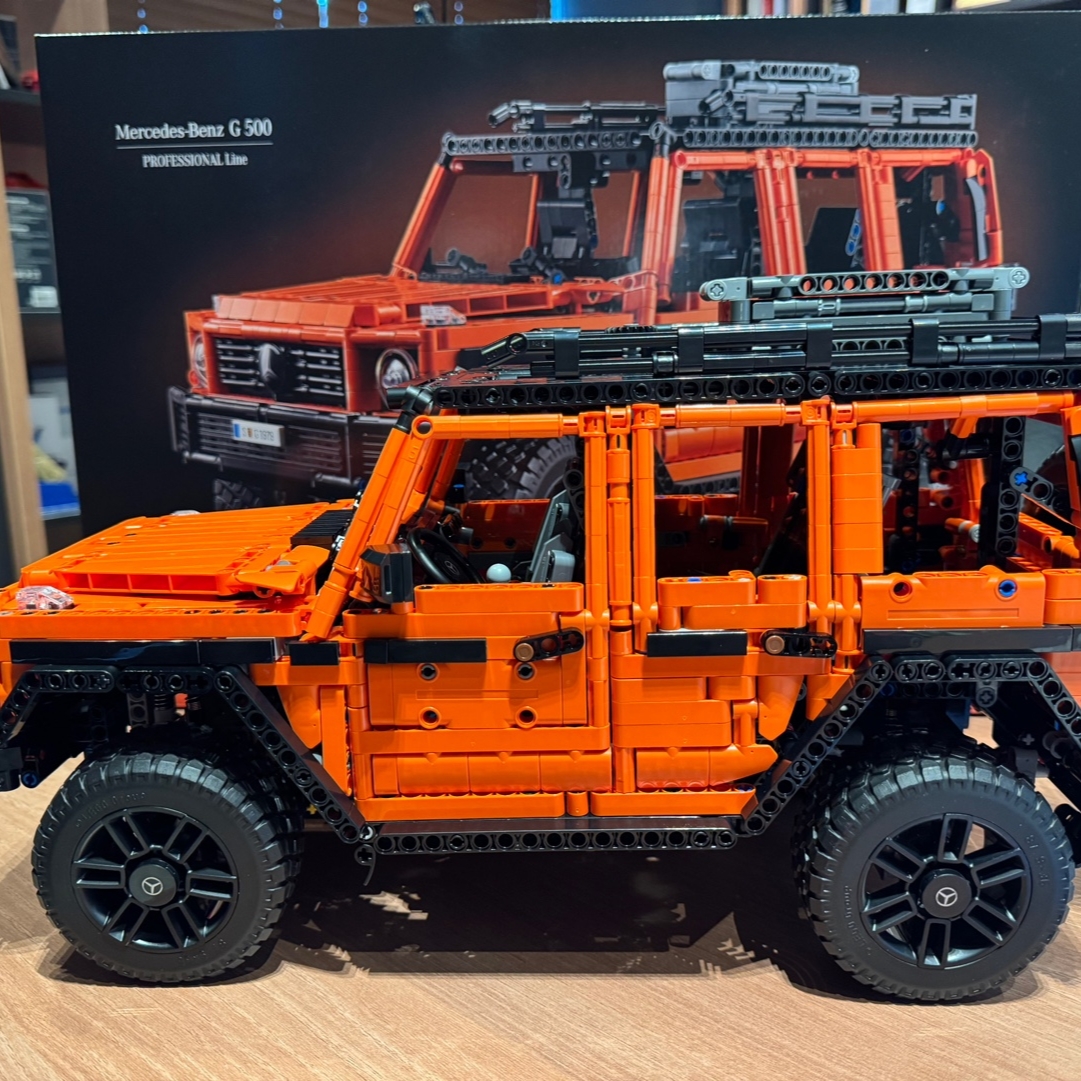 Lego Mercedes-Benz G 500 Professional Line 착용 스타일 - 3