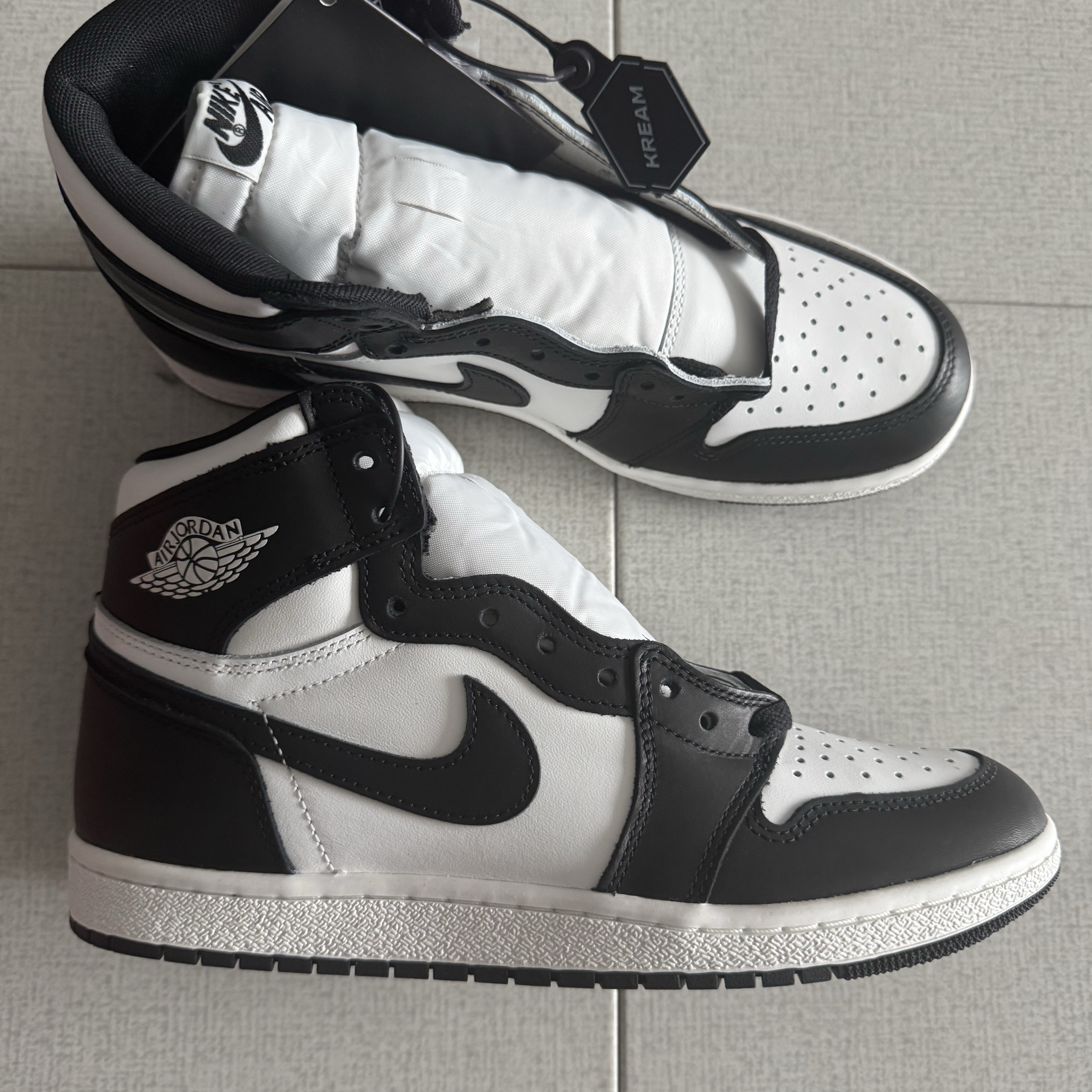 Jordan 1 High 85 Black White 착용 스타일