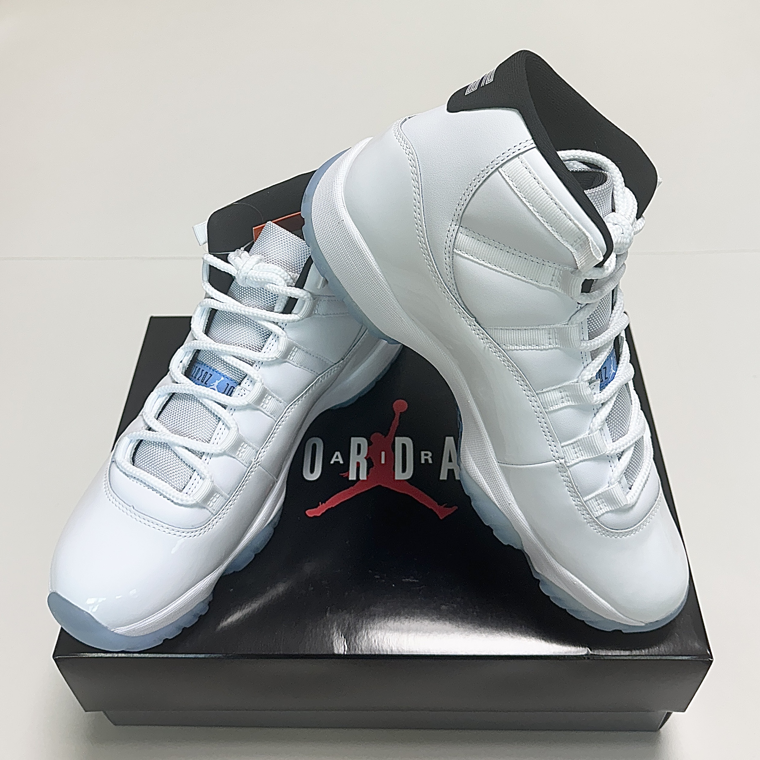 Jordan 11 Retro Legend Blue 2024 착용 스타일 - 4
