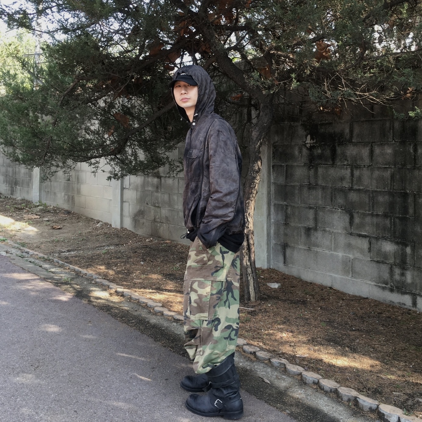 [6% 적립] NegativeThree  Slouchy Long Boots Washed Black 착용 스타일 - 2