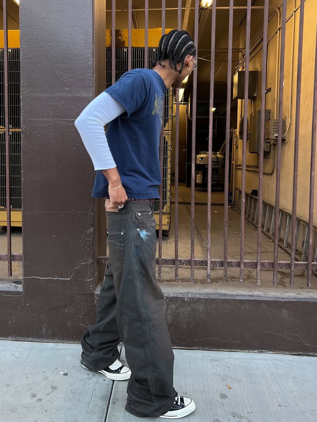 Supreme x Hysteric Glamour Pin Up T-Shirt Black - 24FW, Nike x Peaceminusone LS T-Shirt White (DR0098-100) 착용 스타일 - 5