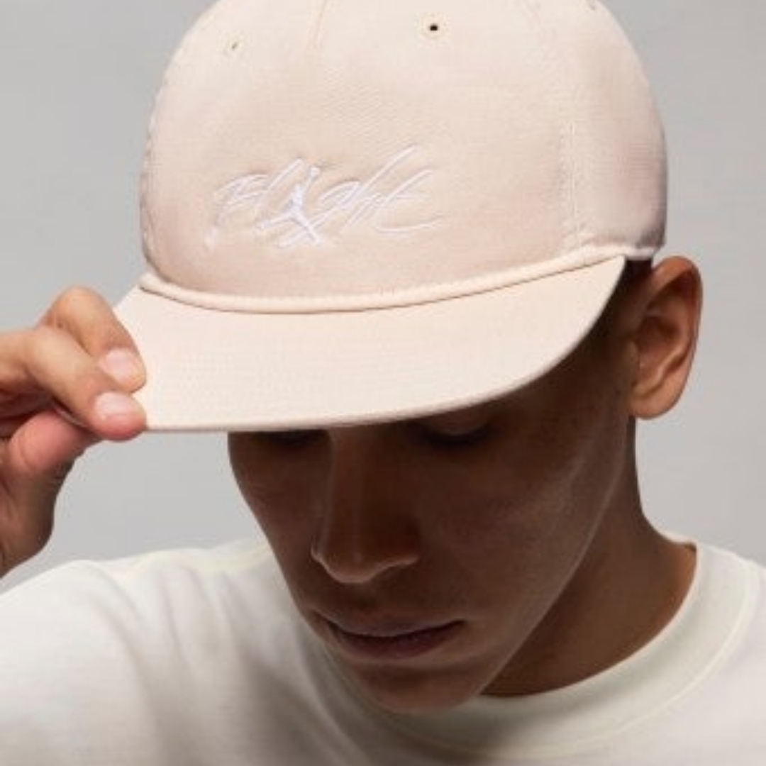 Jordan Flight Pro Unstructured 5-Panel Cap Legend Light Brown White 착용 스타일 - 1