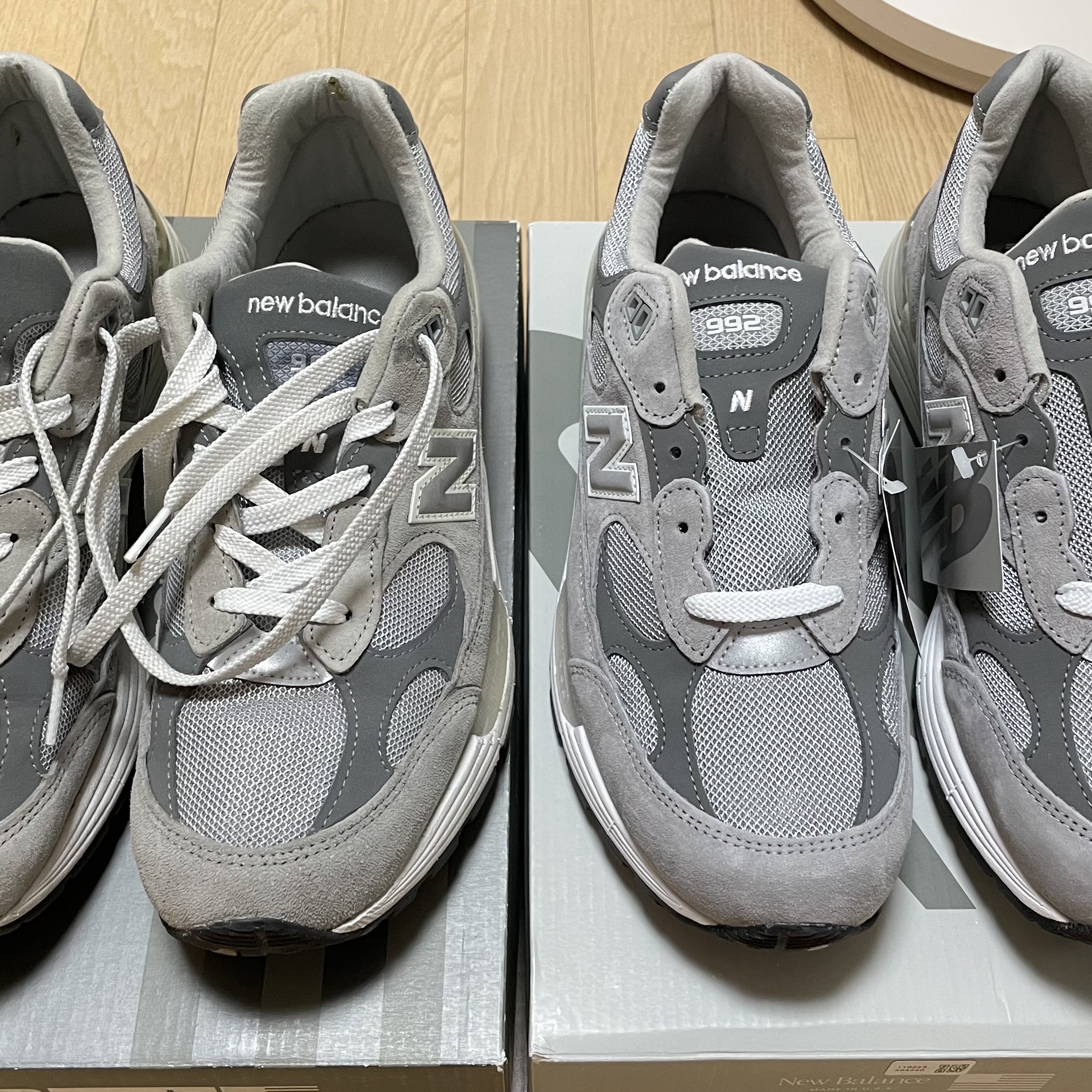 New Balance 992 Made in USA Core Grey Silver Metallic, New Balance 992 Made in USA Grey - D Standard 착용 스타일 - 2