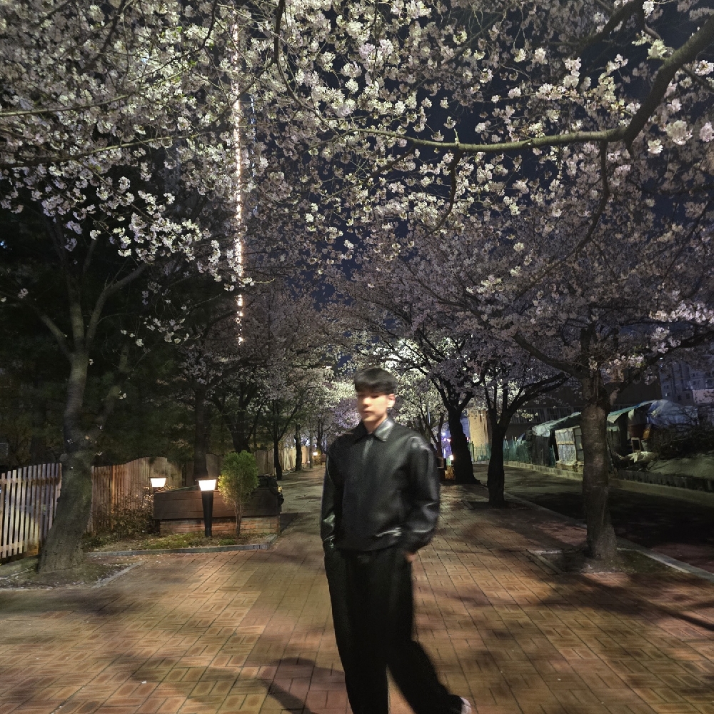 KREAM 프로필 이미지