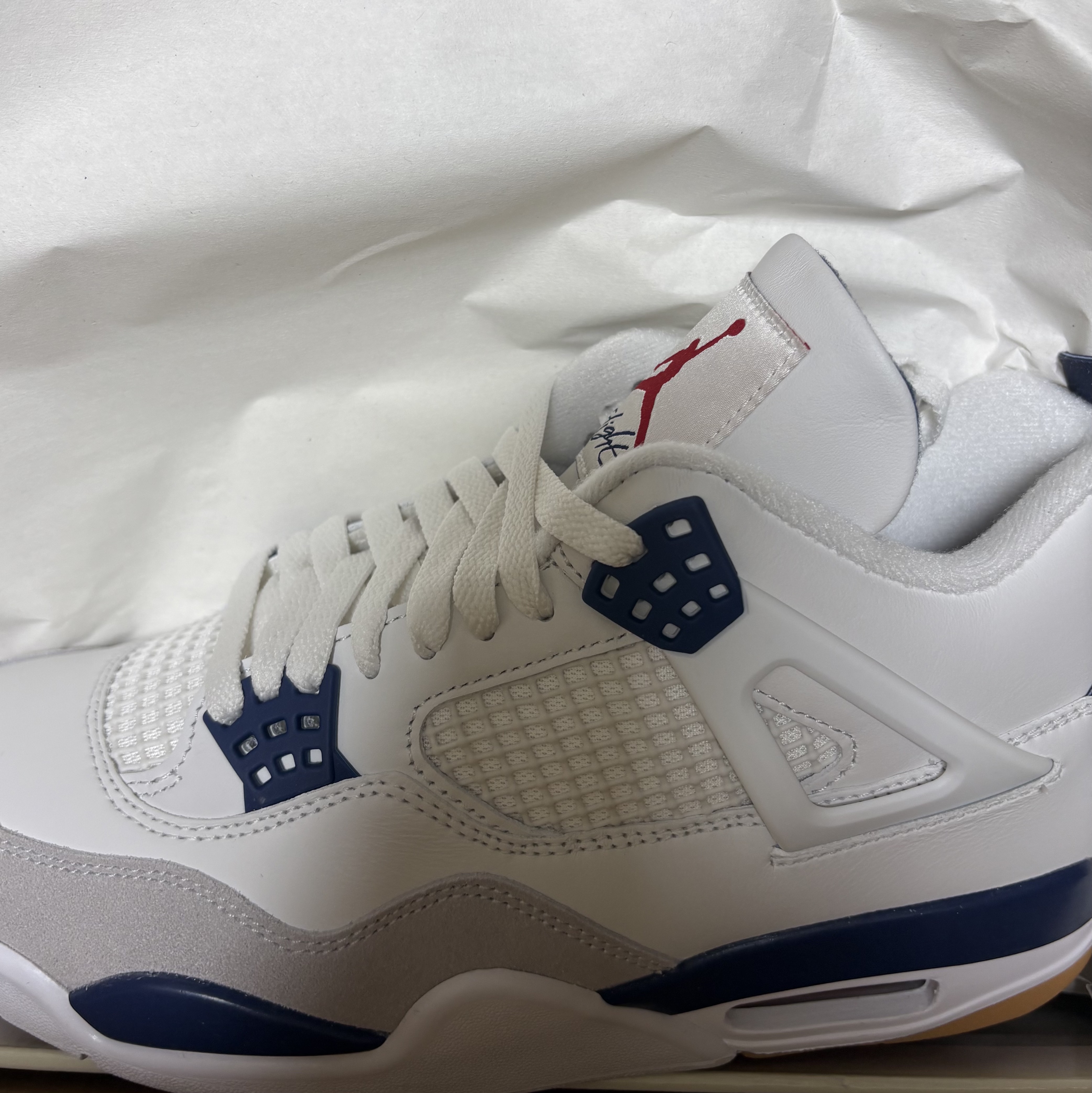 Jordan 4 x Nike SB Retro SP Navy 착용 스타일
