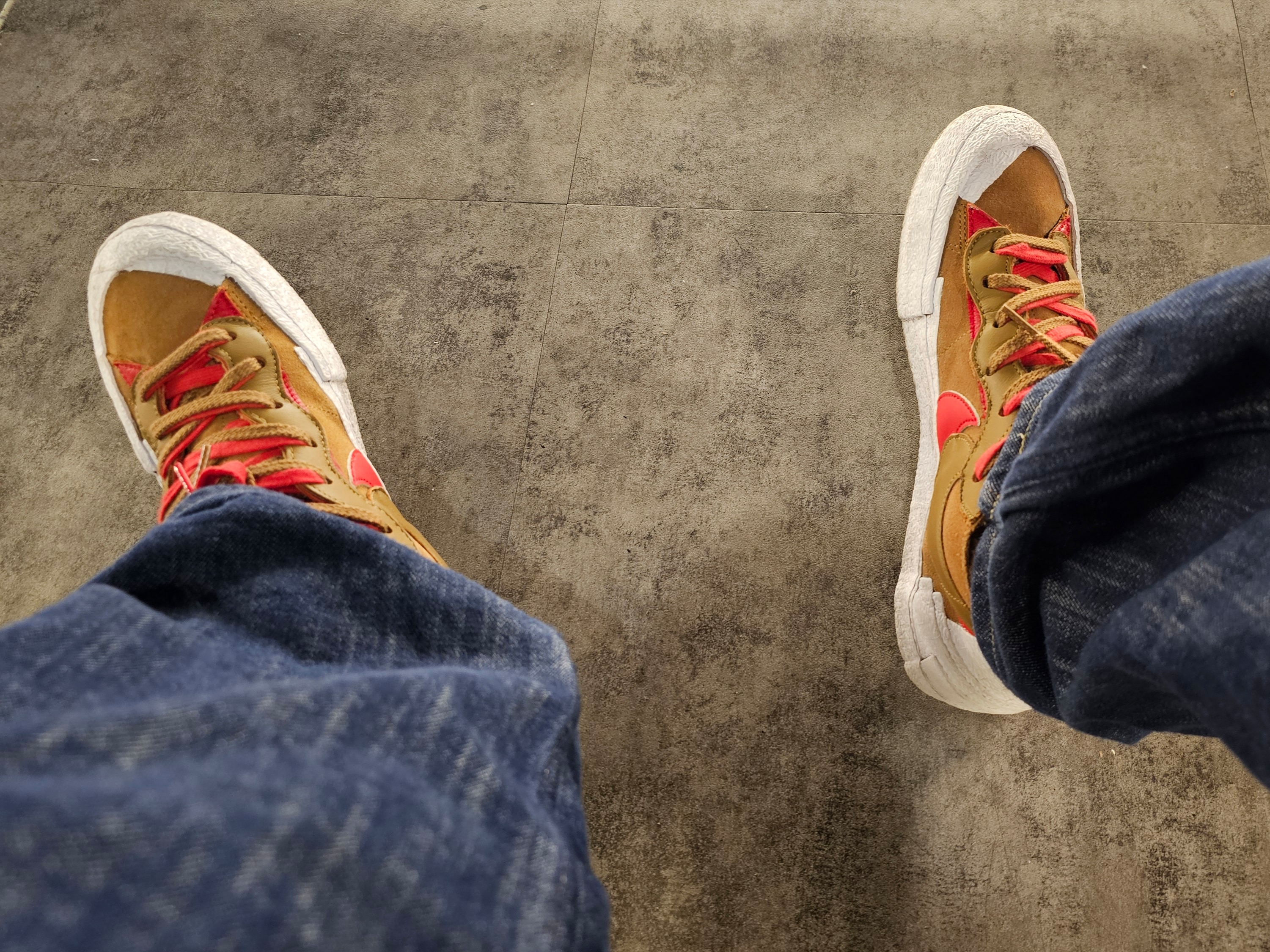 Nike x Sacai Blazer Low British Tan 착용 스타일