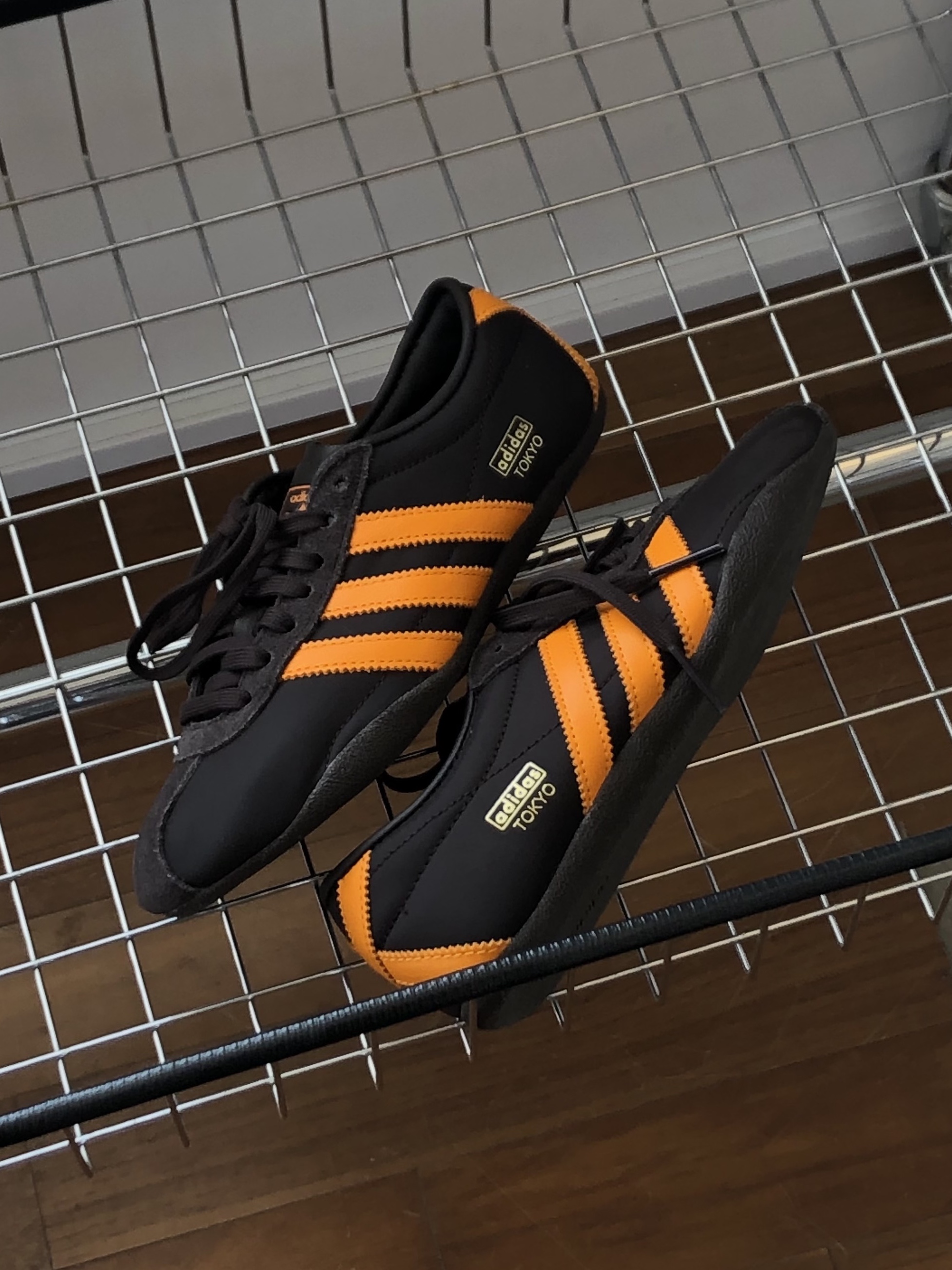 (W) Adidas Tokyo Dark Brown Orange, Adidas x Wales Bonner Towel Long Sleeve Dark Brown - US Sizing 착용 스타일 - 6