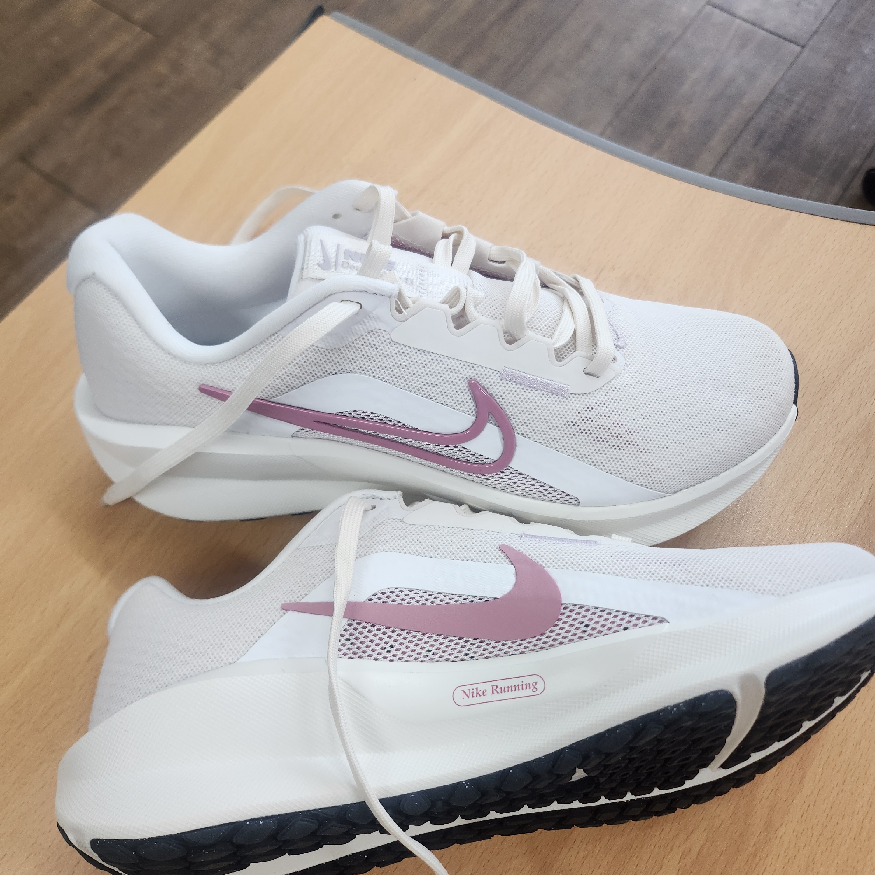 (W) Nike Downshifter 13 Phantom Summit White 착용 스타일