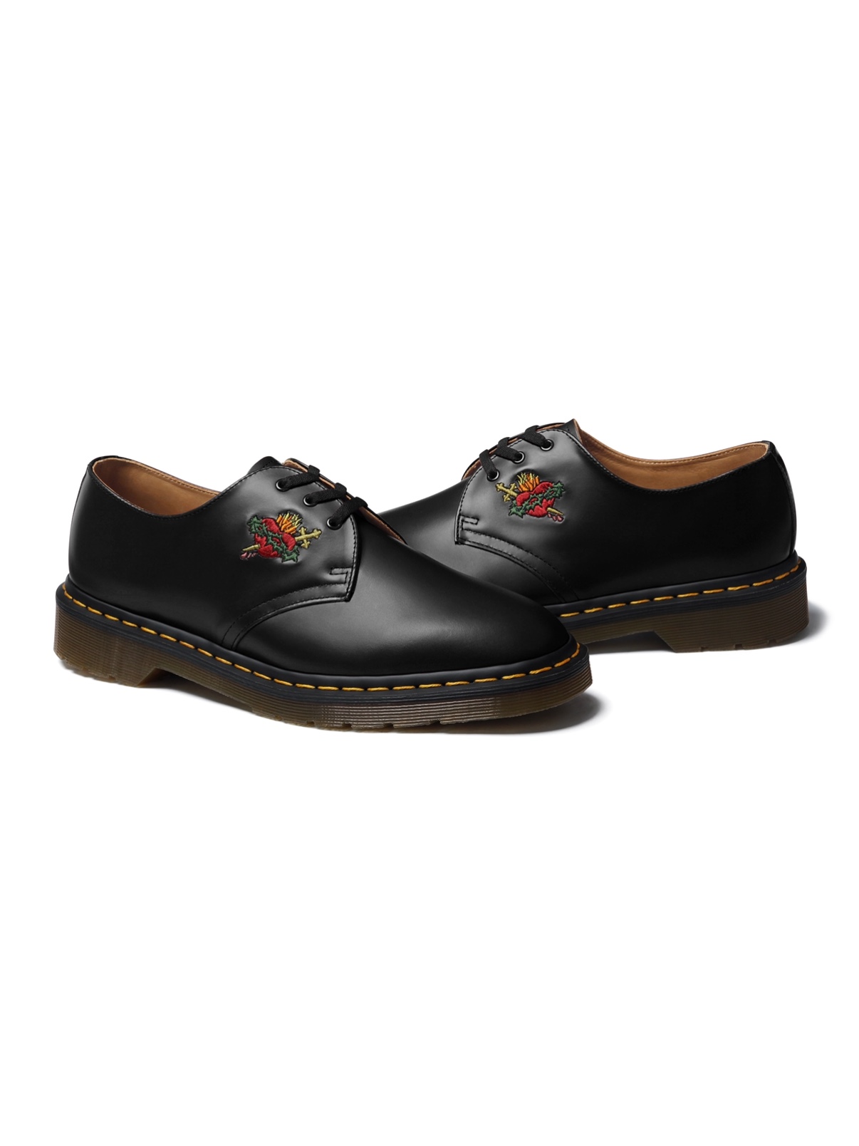 (W) Maison Margiela Tabi Ballet Flat Shoes Black, Dr. Martens 1461 Smooth Black 착용 스타일 - 4