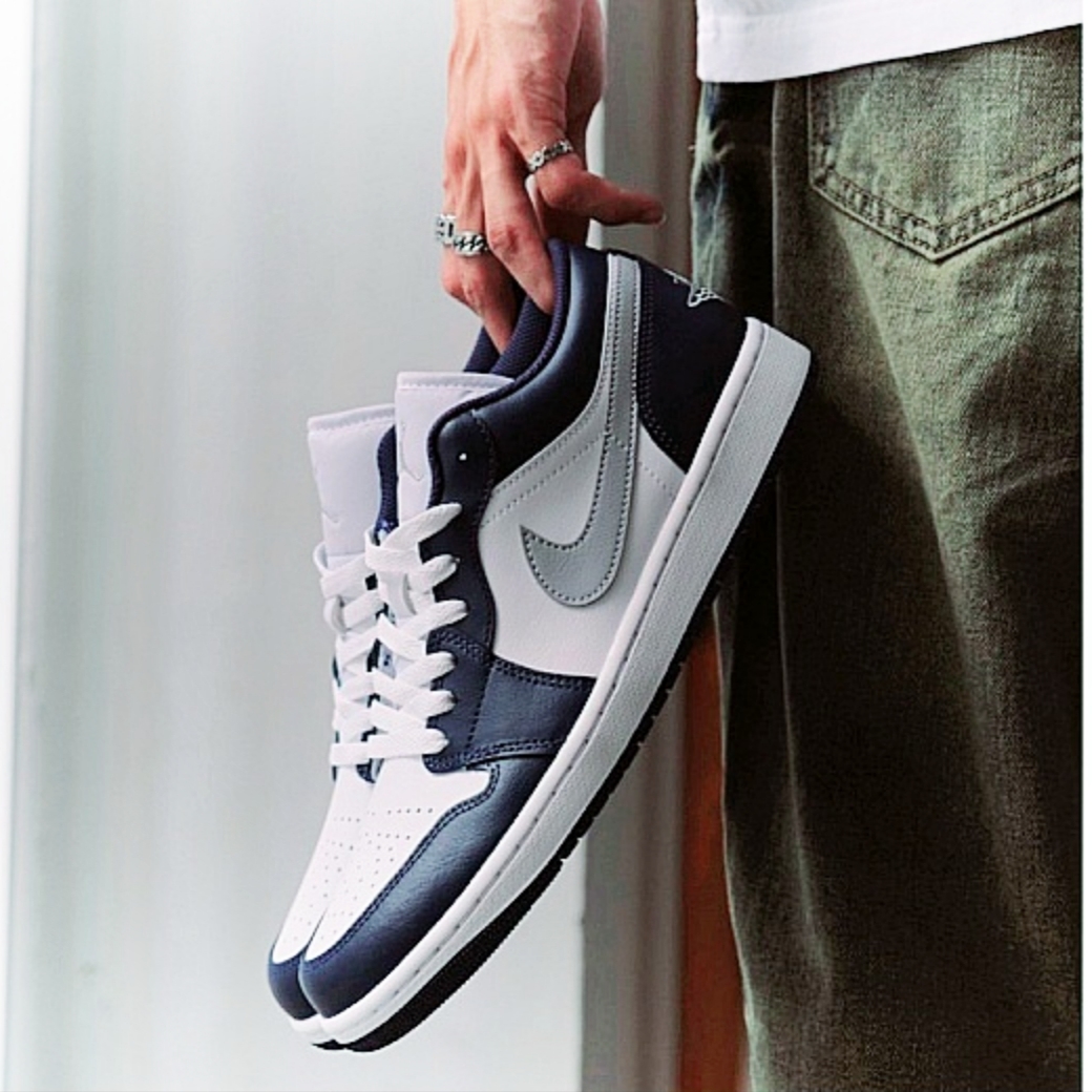 Jordan 1 Low White Midnight Navy 착용 스타일