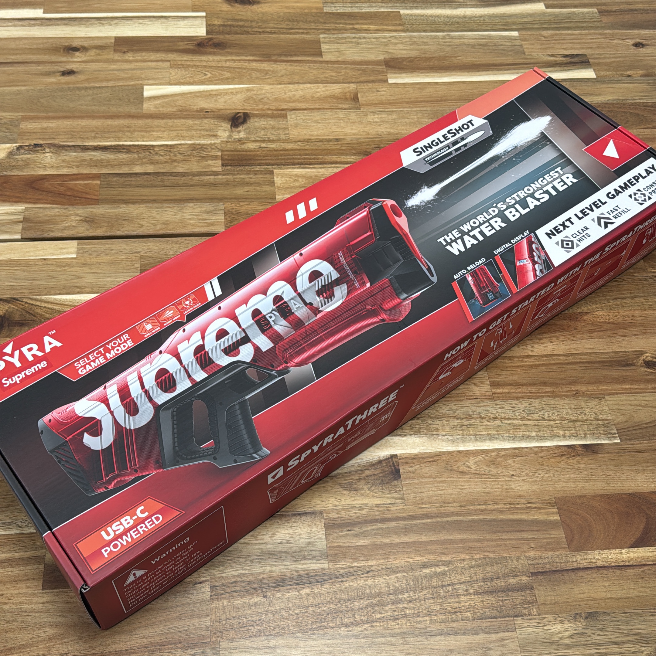 Supreme x SpyraThree Water Blaster Red - 25SS (Korean Ver.) 착용 스타일