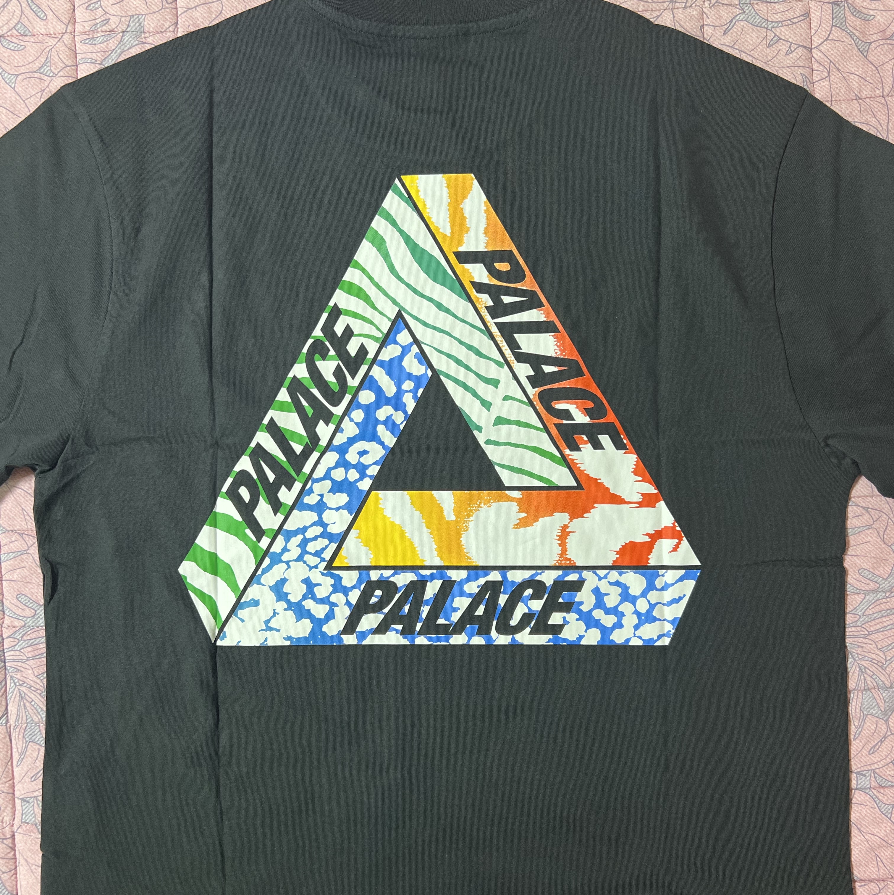 Palace Jungle Dream T-Shirt Black - 24FW 착용 스타일 - 1