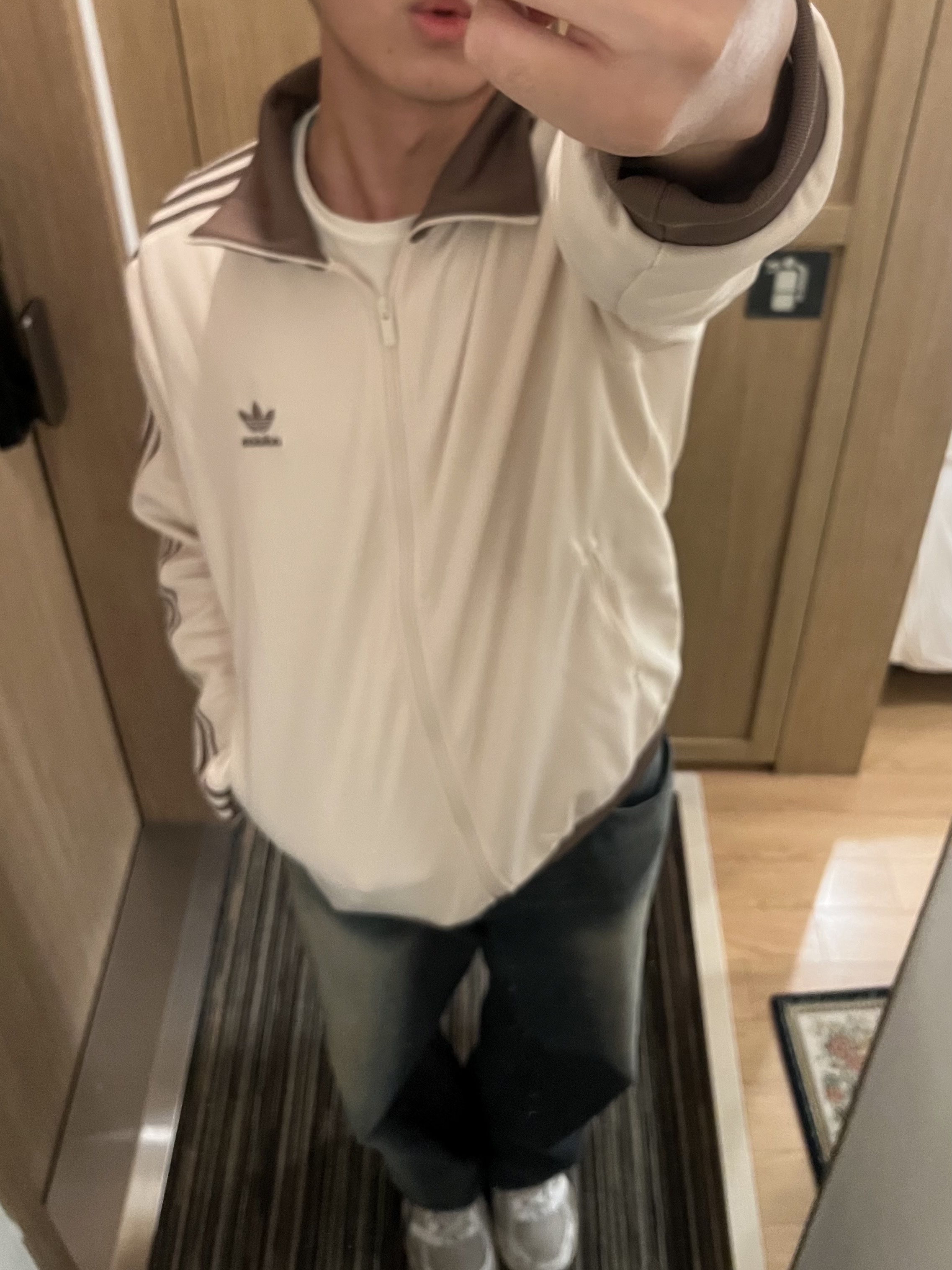 Adidas Adicolor Classic Beckenbauer Track Top Wonder White Trace Brown - KR Sizing, (W) Asics Gel-Kayano 14 White Midnight 착용 스타일