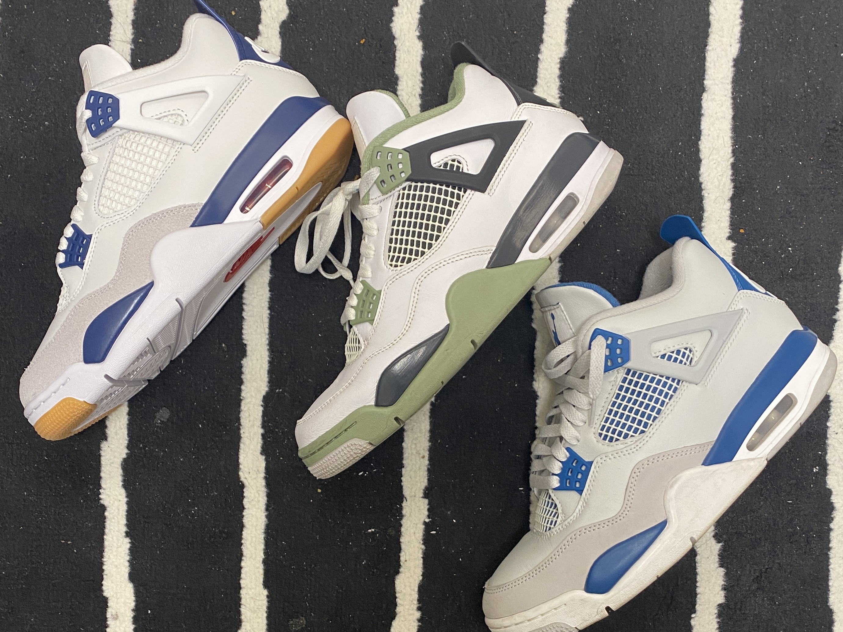 Jordan 4 x Nike SB Retro SP Navy, Jordan 4 Retro Industrial Blue 착용 스타일 - 1