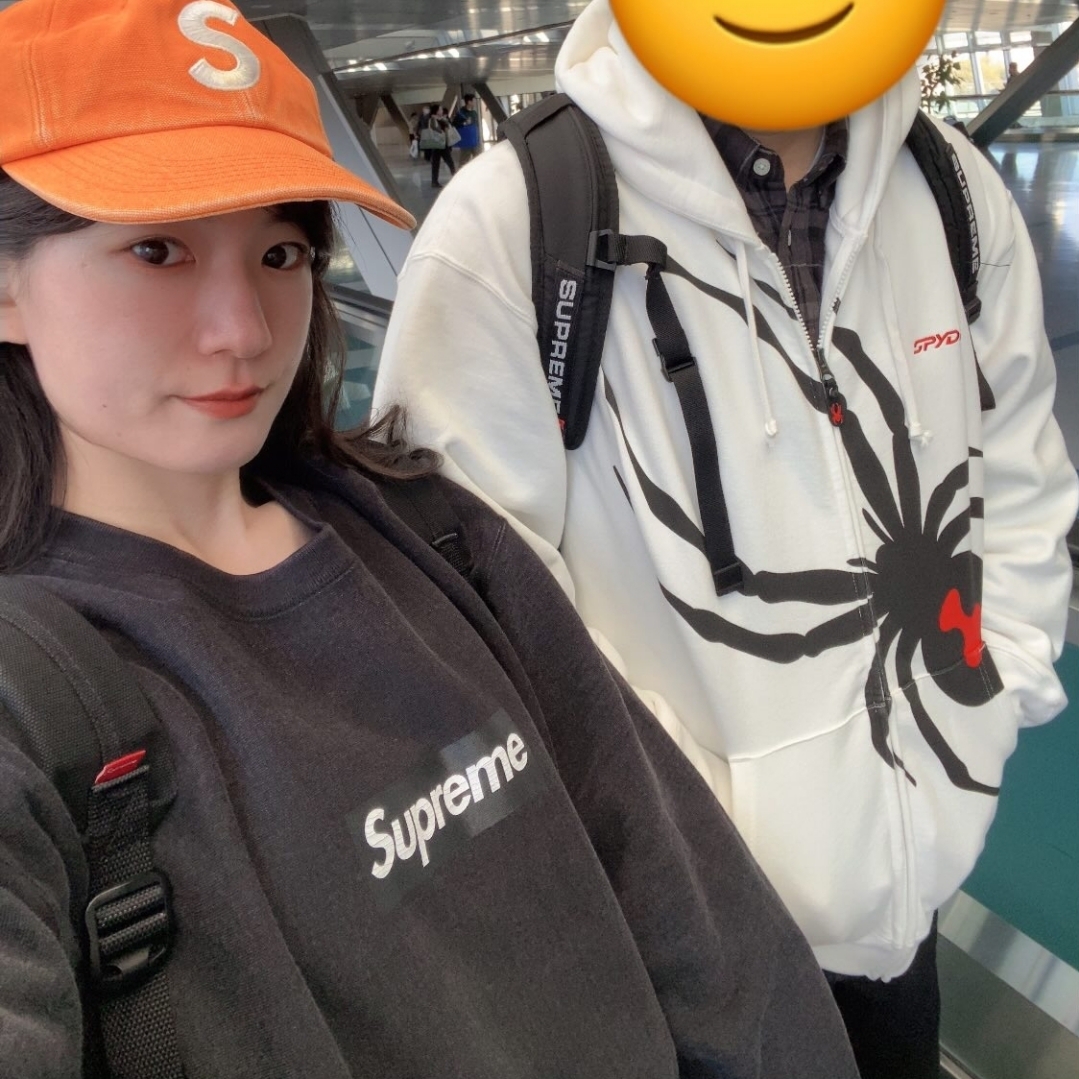 Supreme Washed Box Logo Crewneck Black - 25SS 착용 스타일 - 5