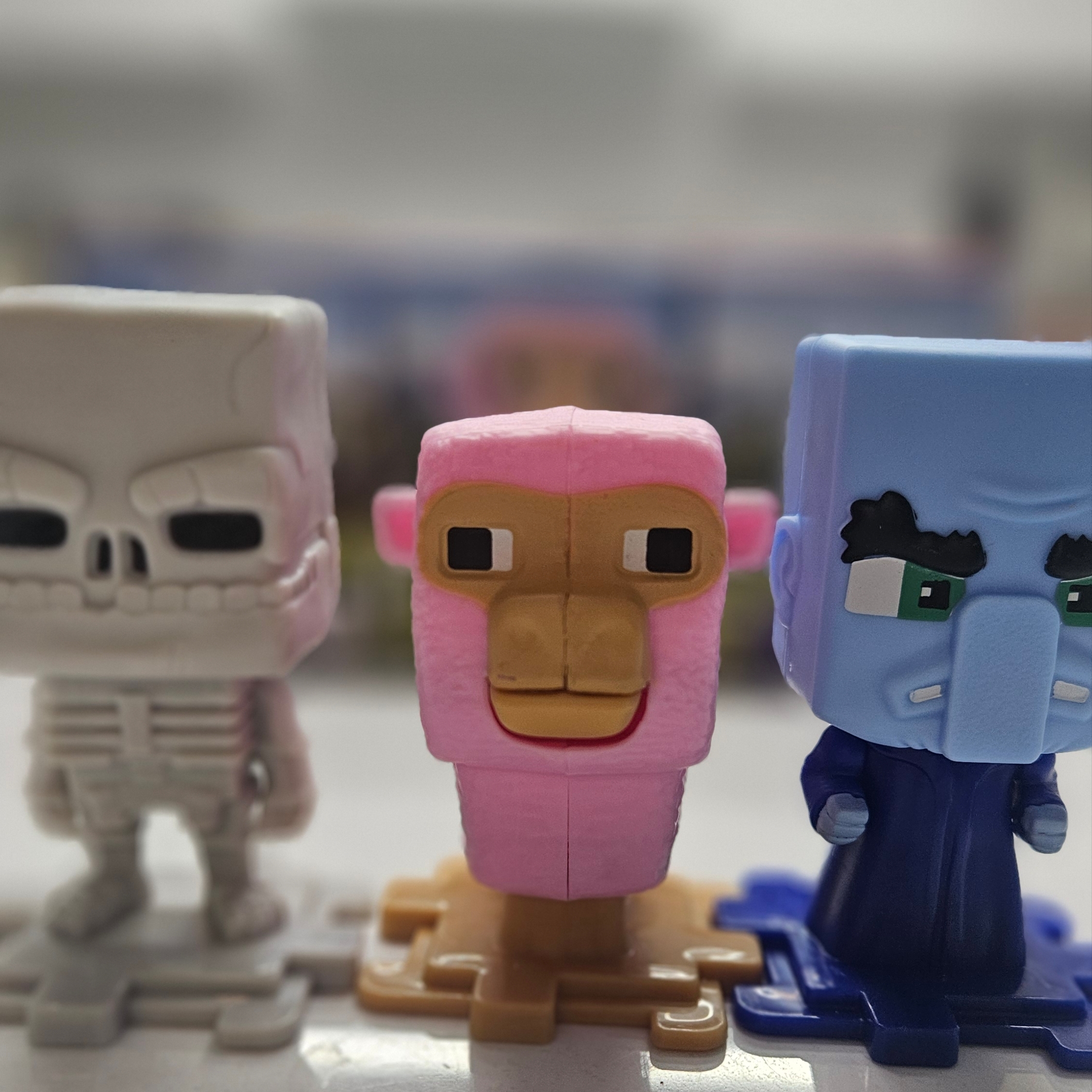 Bearbrick x Ader Error 100%, Bearbrick Series 48 Sealed Case 100% (24 Blind Boxes) 착용 스타일 - 4