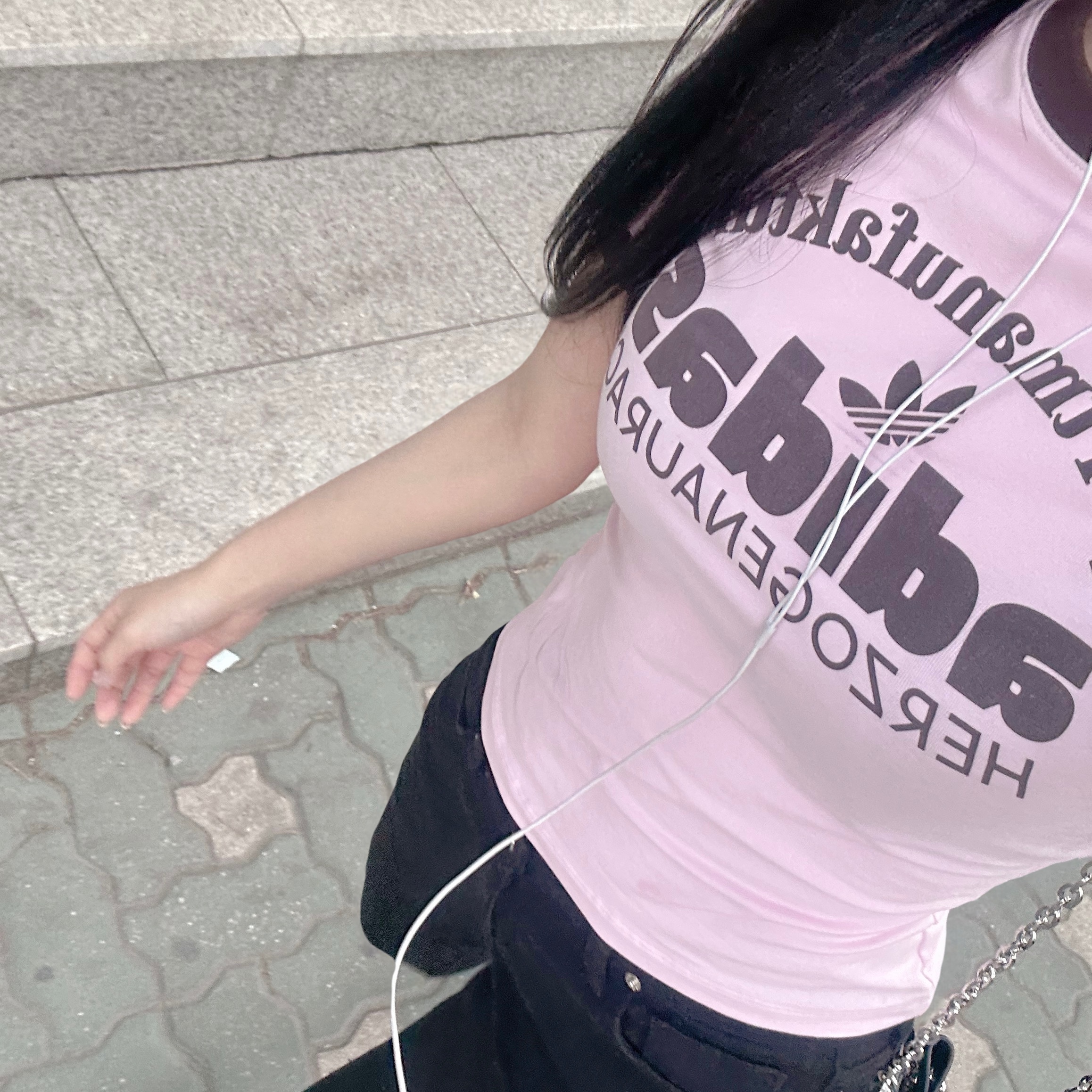 (W) Adidas Retro Graphic T-Shirt Pink - KR Sizing 착용 스타일