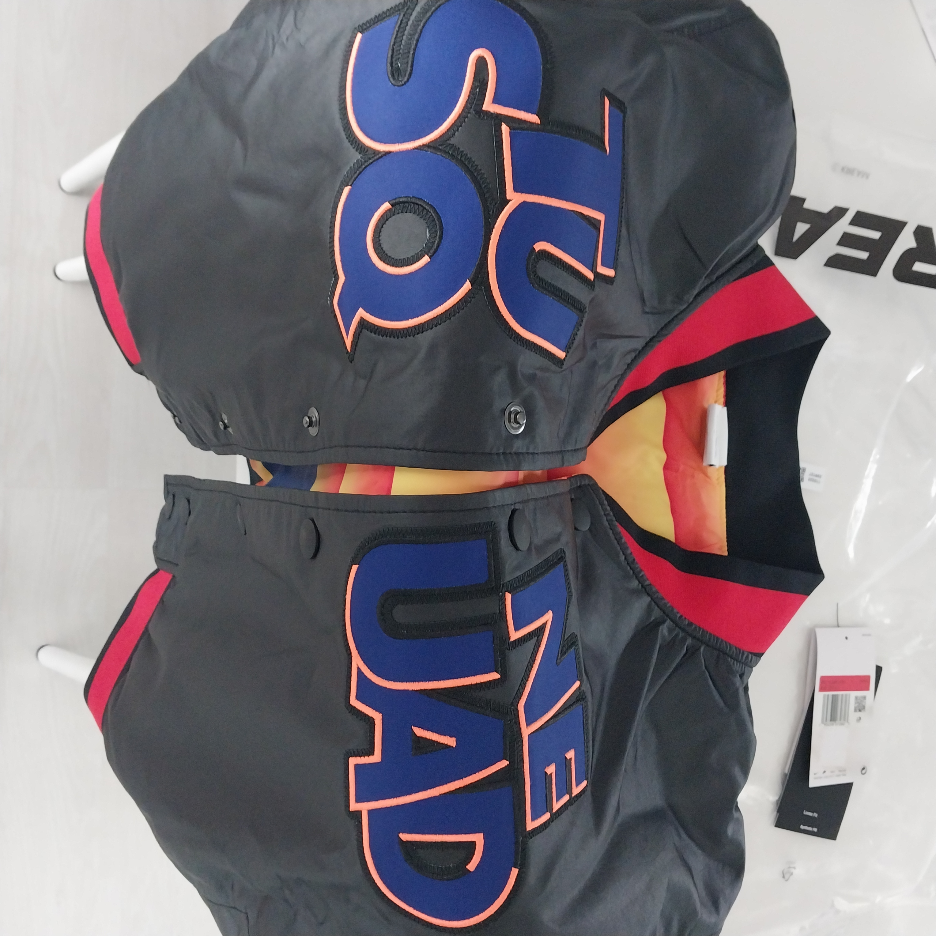 Nike x Space Jam: A New Legacy Varsity Jacket Tune Squad - Asia 착용 스타일