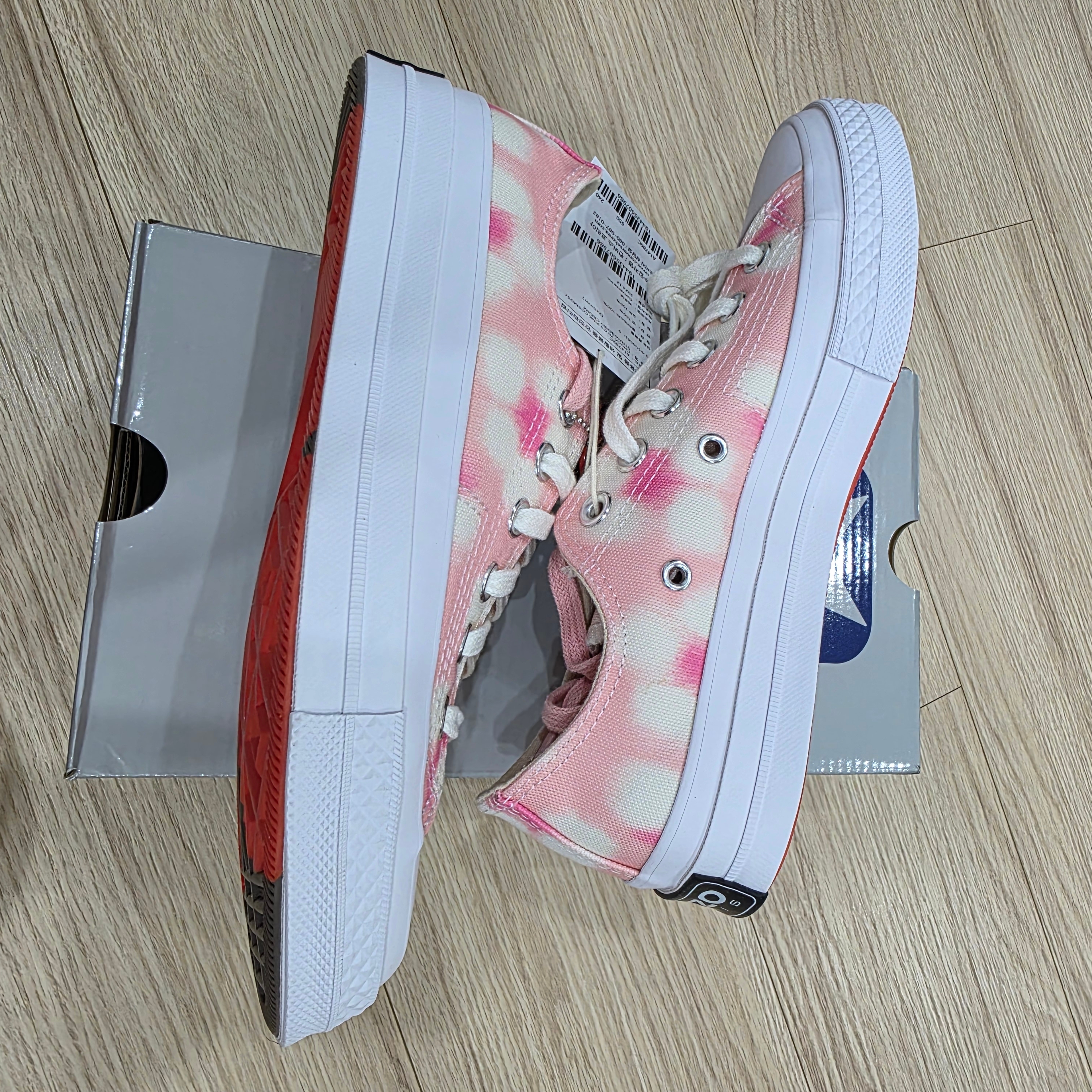 Converse x Kenzo Chuck 70 Ox Pink Cosmos Strawberry Cream 착용 스타일 - 3