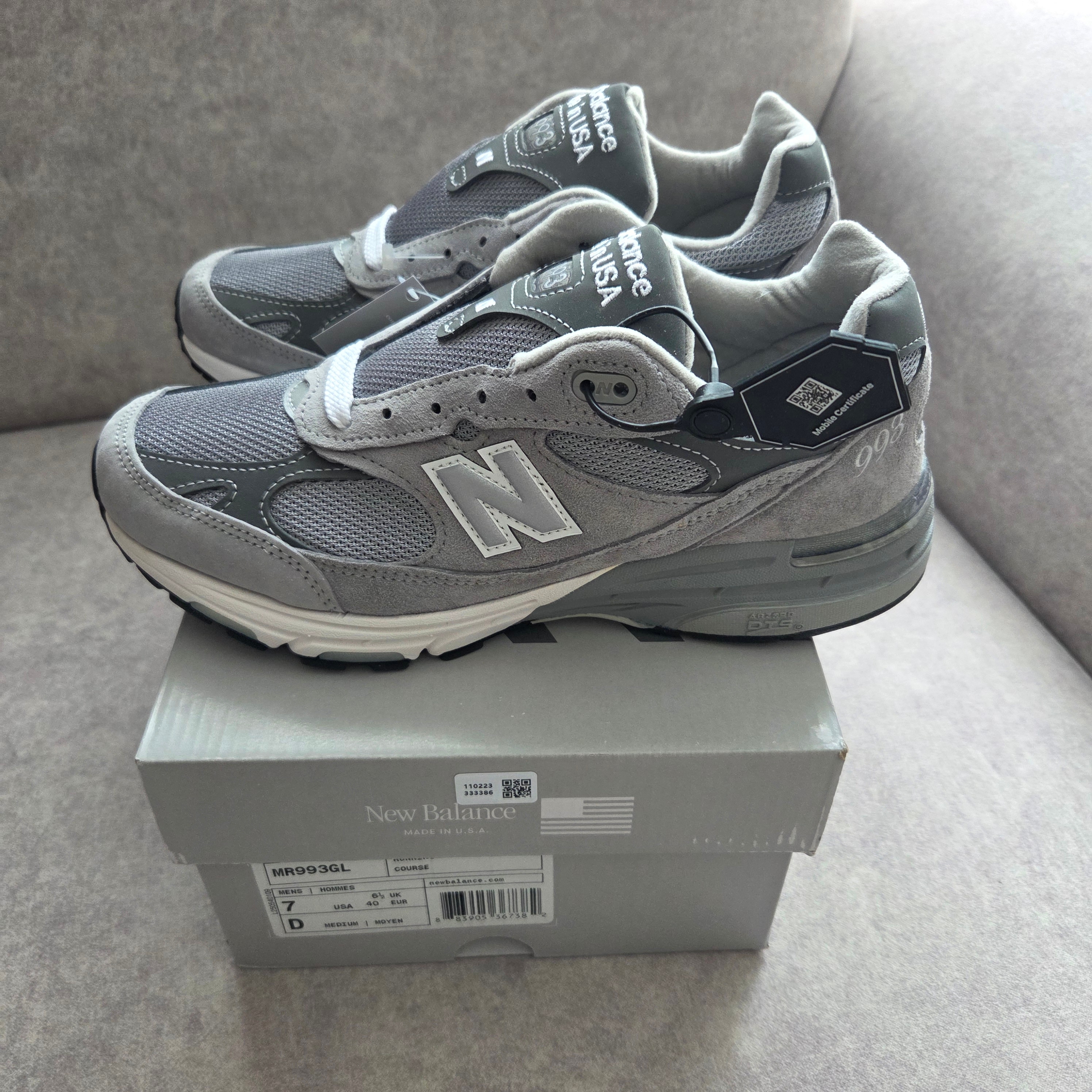 New Balance 993 Made in USA Grey - D Standard 착용 스타일