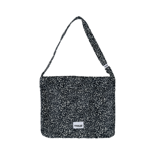 [MACNI] RIBBON CRESCENT CROSS BAG 大人気★ MUSINSA | MACNI RIBBON CRESCENT CROSS BAG BLACK
