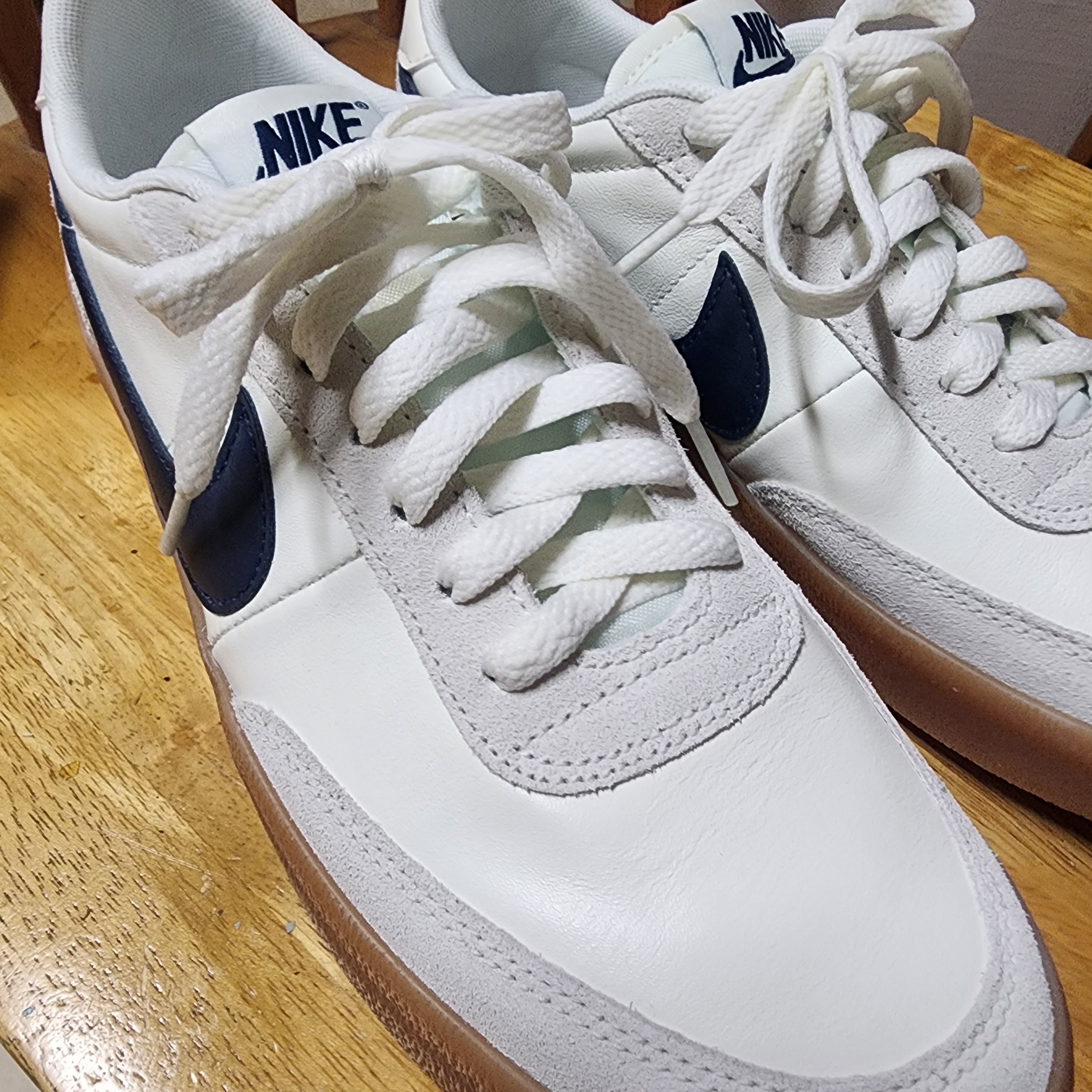Nike x J.Crew Killshot 2 Sail Midnight Navy 착용 스타일