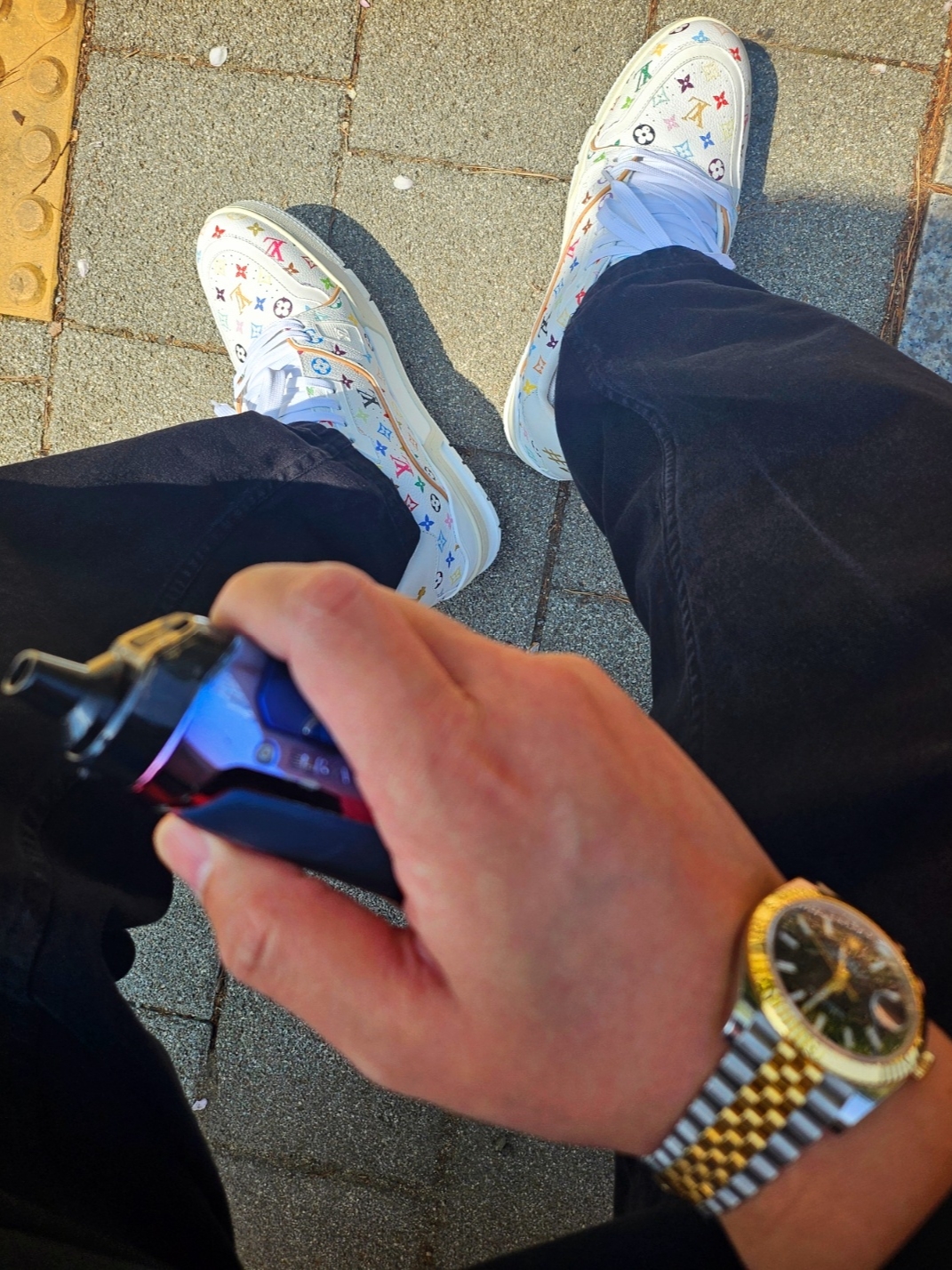 Louis Vuitton x Murakami Takashi LV Trainer Sneakers Multicolor White, Rolex Datejust 41mm 126333 Bright Black Diamond-Set Jubilee 착용 스타일
