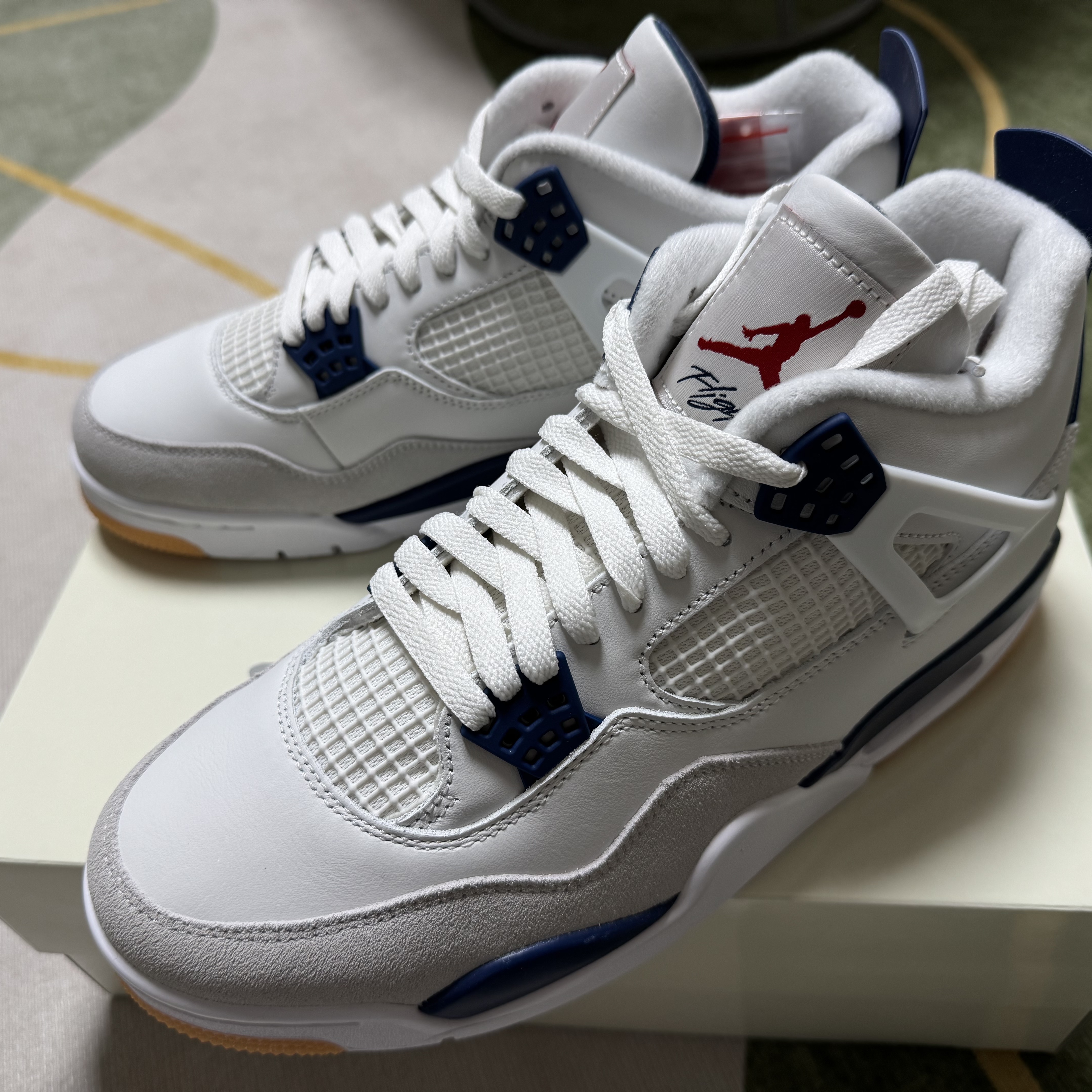 Jordan 4 x Nike SB Retro SP Navy 착용 스타일 - 1