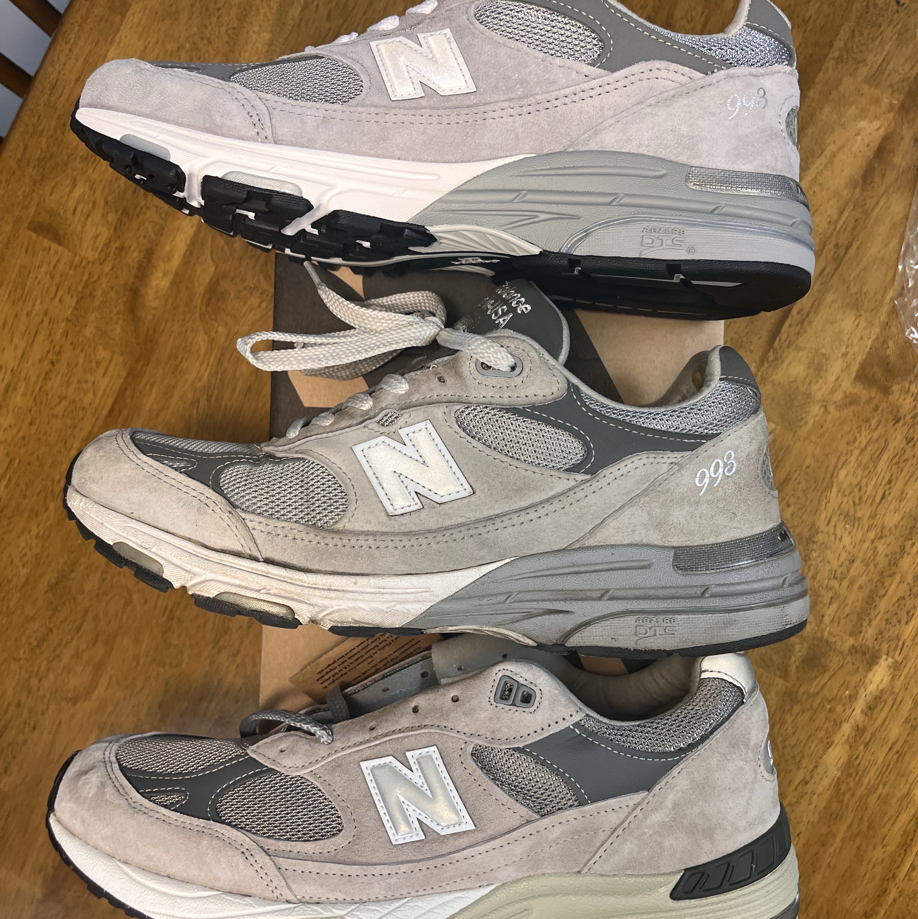 New Balance 993 Made in USA Grey - D Standard, New Balance 991 Made in UK Grey 착용 스타일 - 1