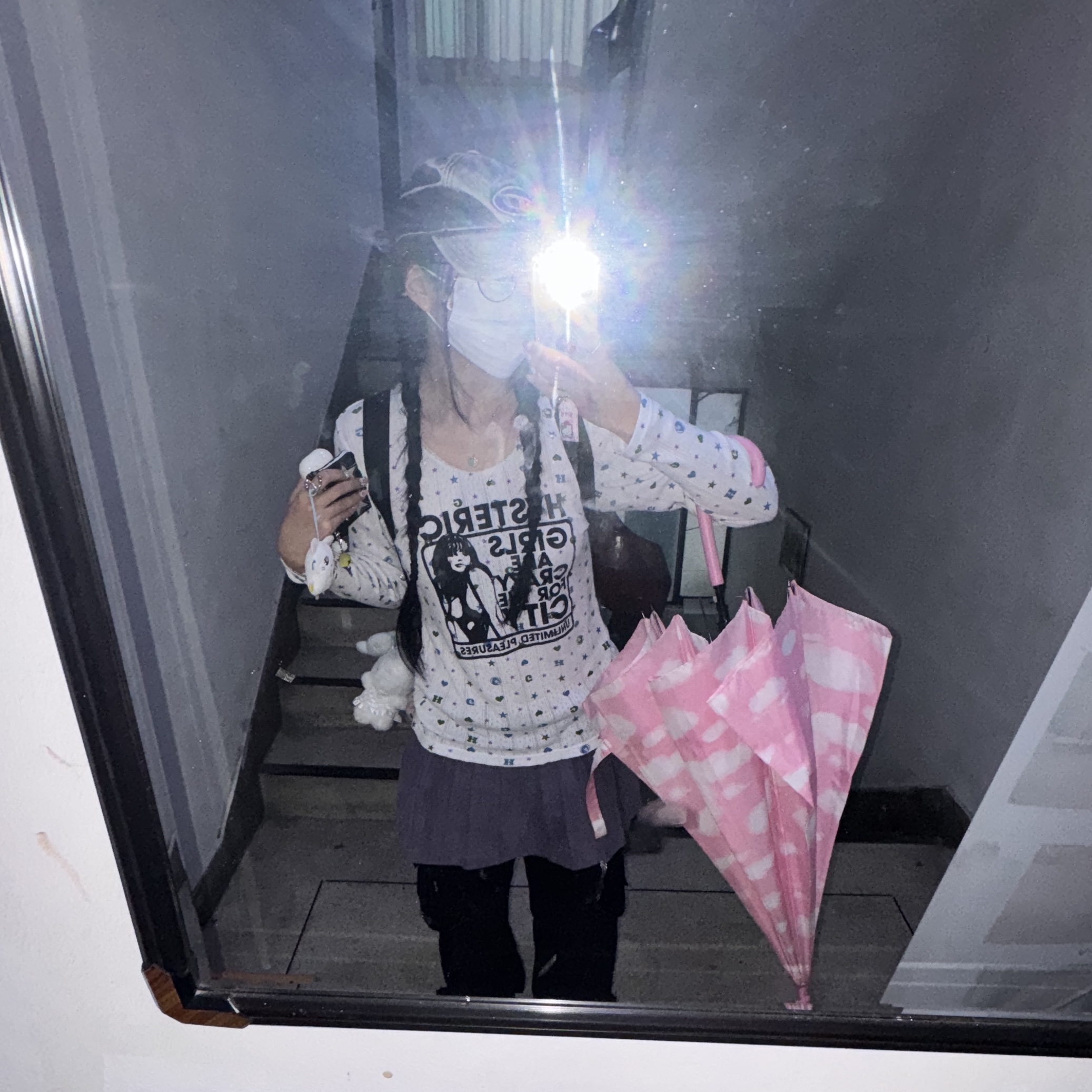 (W) Hysteric Glamour Girls Are Crazy Chibi T-Shirt White 착용 스타일 - 1