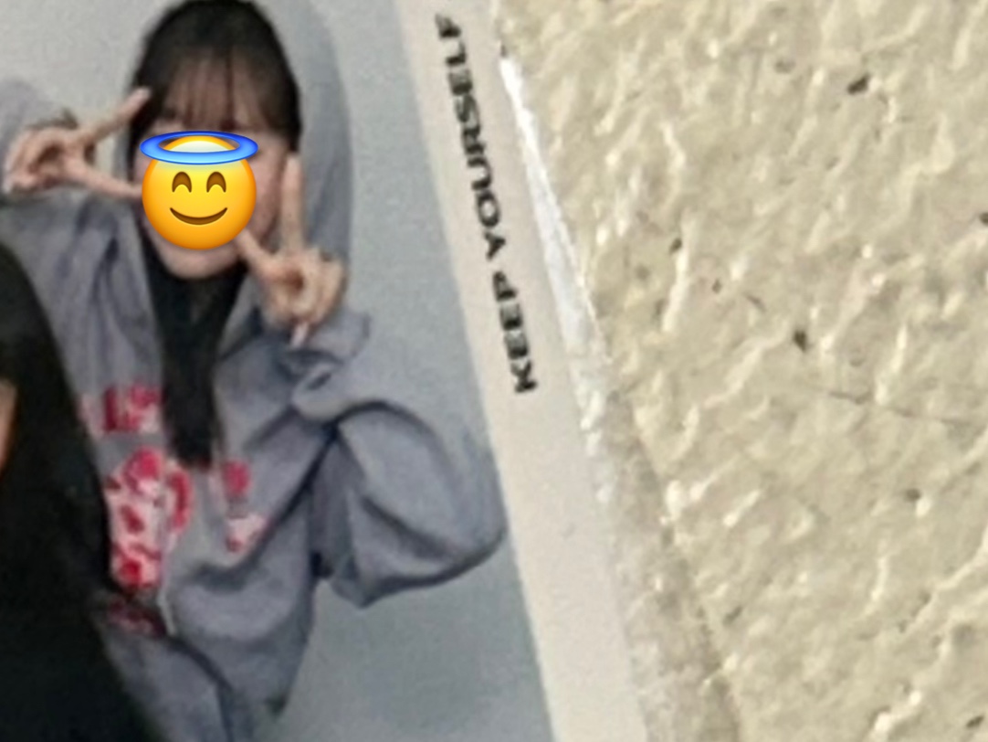 Apple AirPods Max Lightning Silver (Korean Ver.), Stussy New Era 9twenty Basic Trucker Green μ°©μ© μ€νμΌ - 3