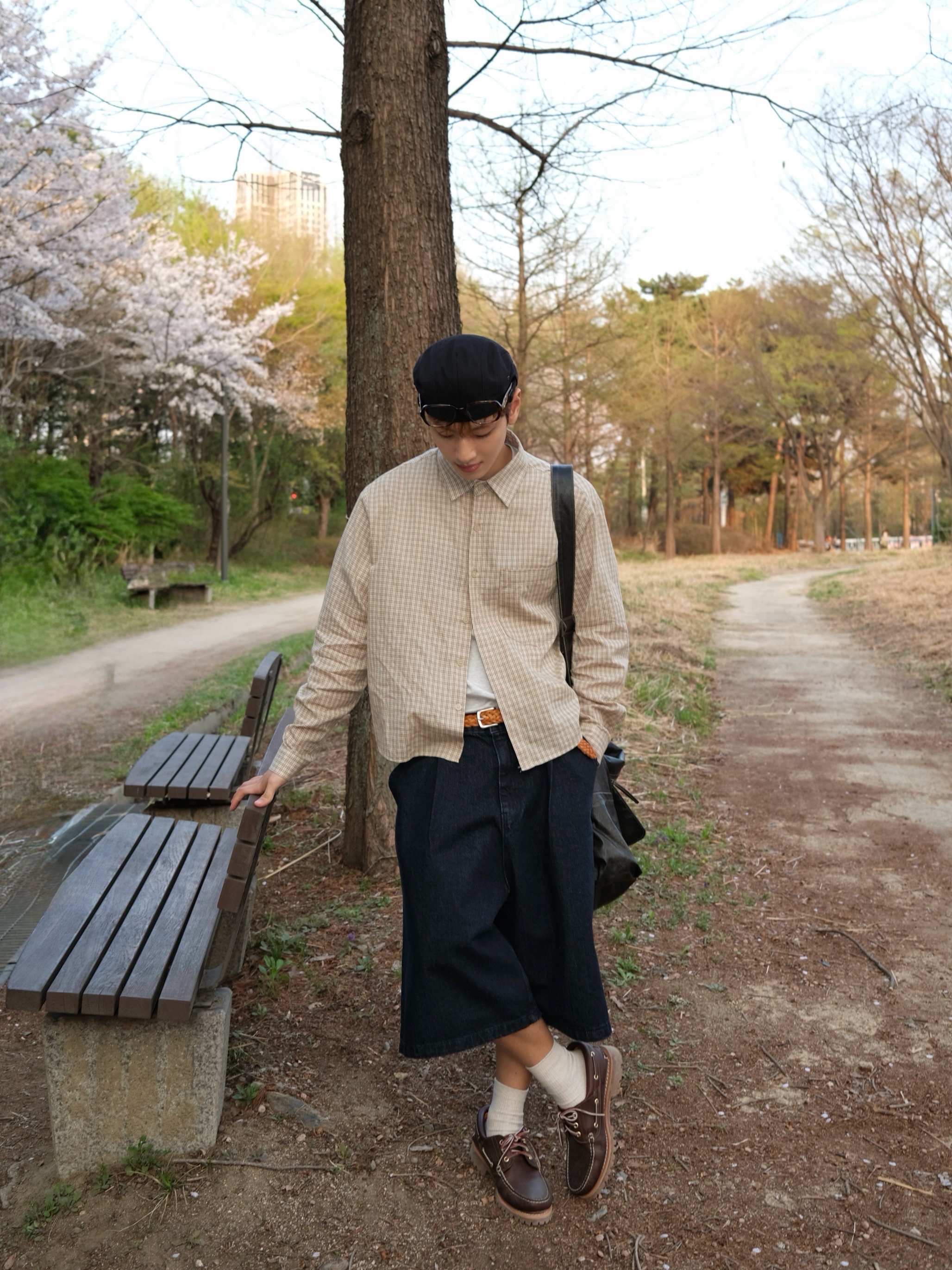 Timberland Classic 3-Eye Boat Shoes Brown - Wide, Gentle Monster x Maison Margiela MM114 Tortoiseshell Clear 착용 스타일 - 1