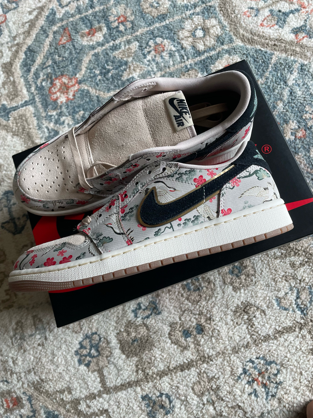 Jordan 1 Retro Low OG Rui Cranes 착용 스타일 - 1