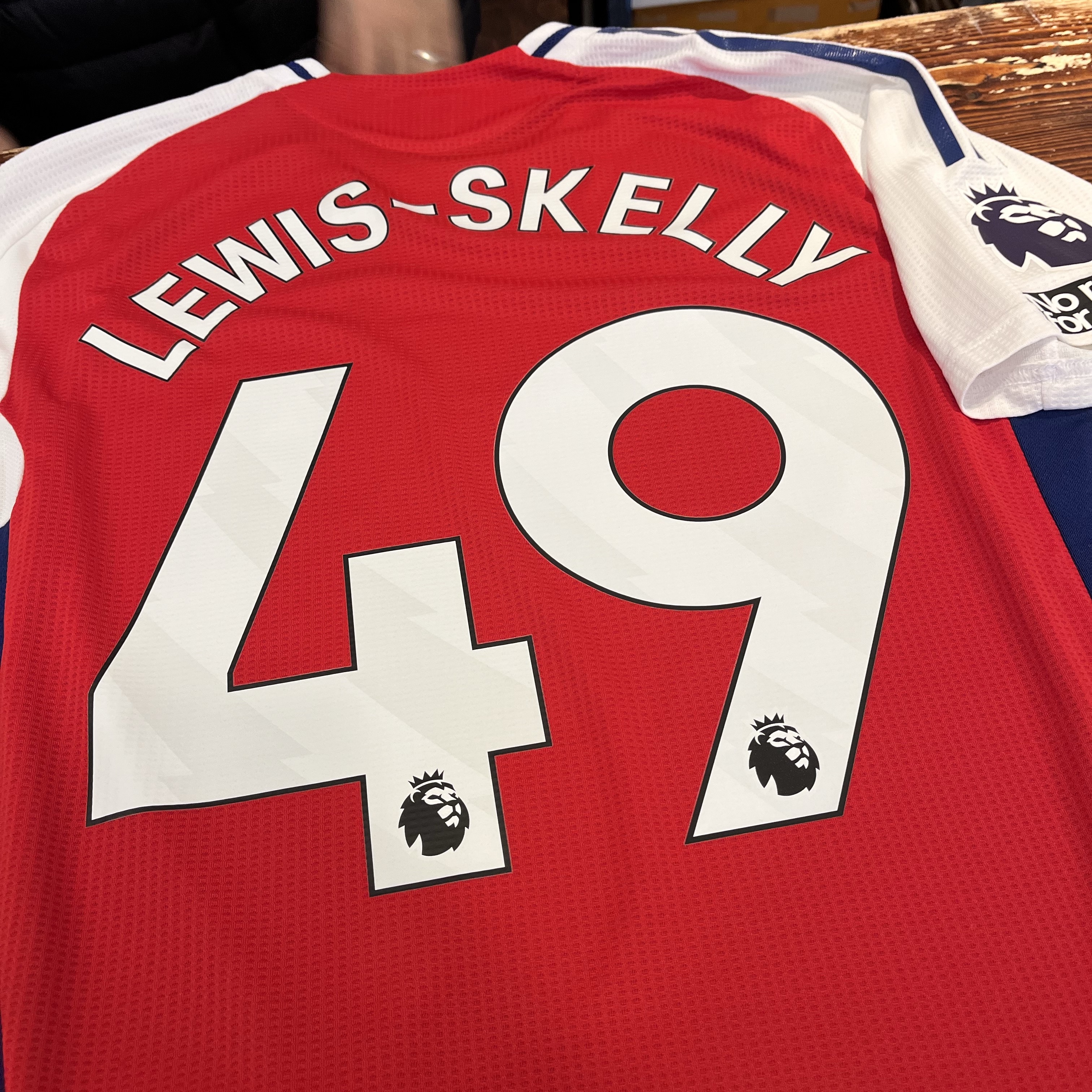 Adidas Arsenal 2024/25 Home Jersey Better Scarlet White - KR Sizing (Non Marking Ver.) 착용 스타일 - 2