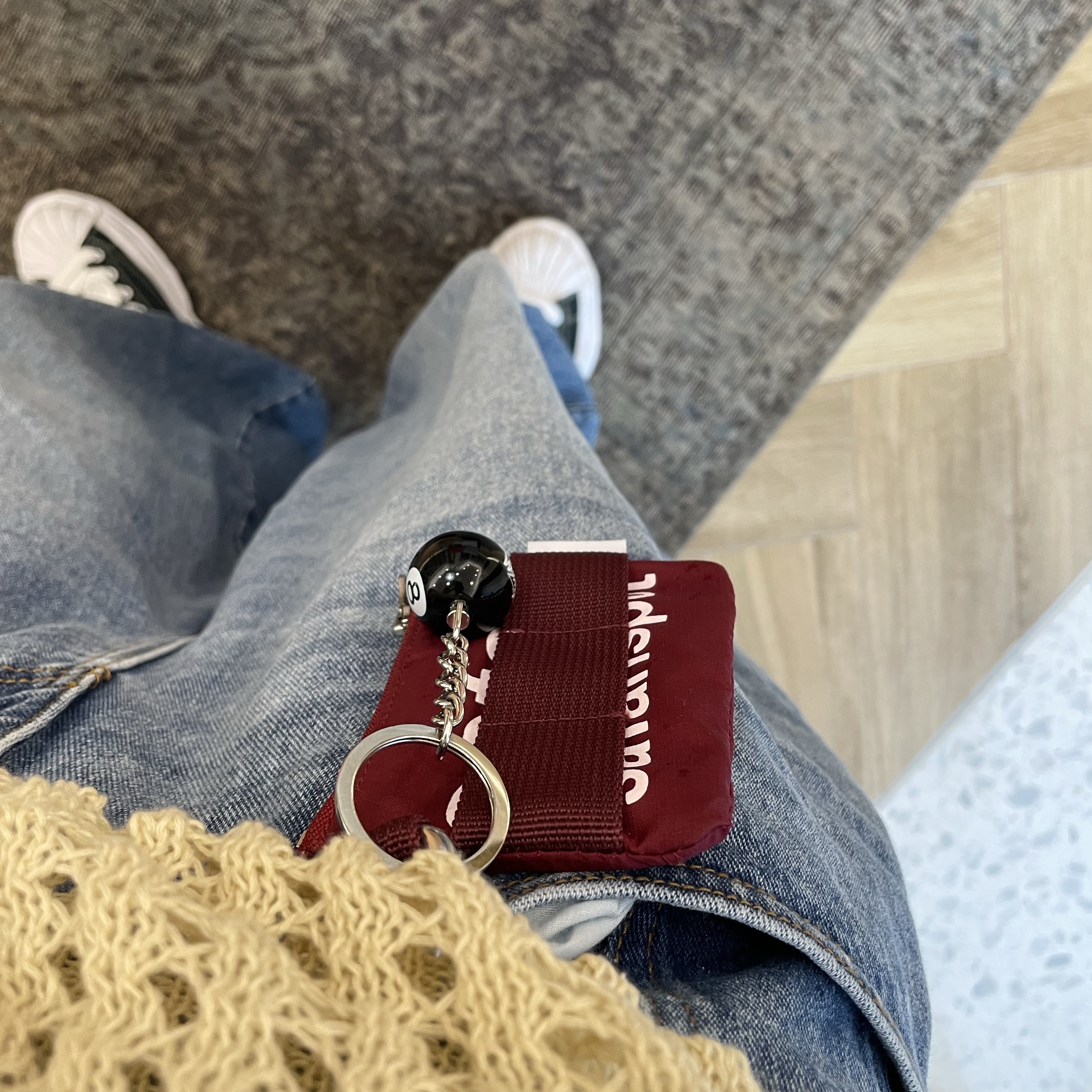 Safarispot Basic Safari Keyring Card Wallet Burgundy, Stussy 8 Ball Keychain Black 착용 스타일 - 1