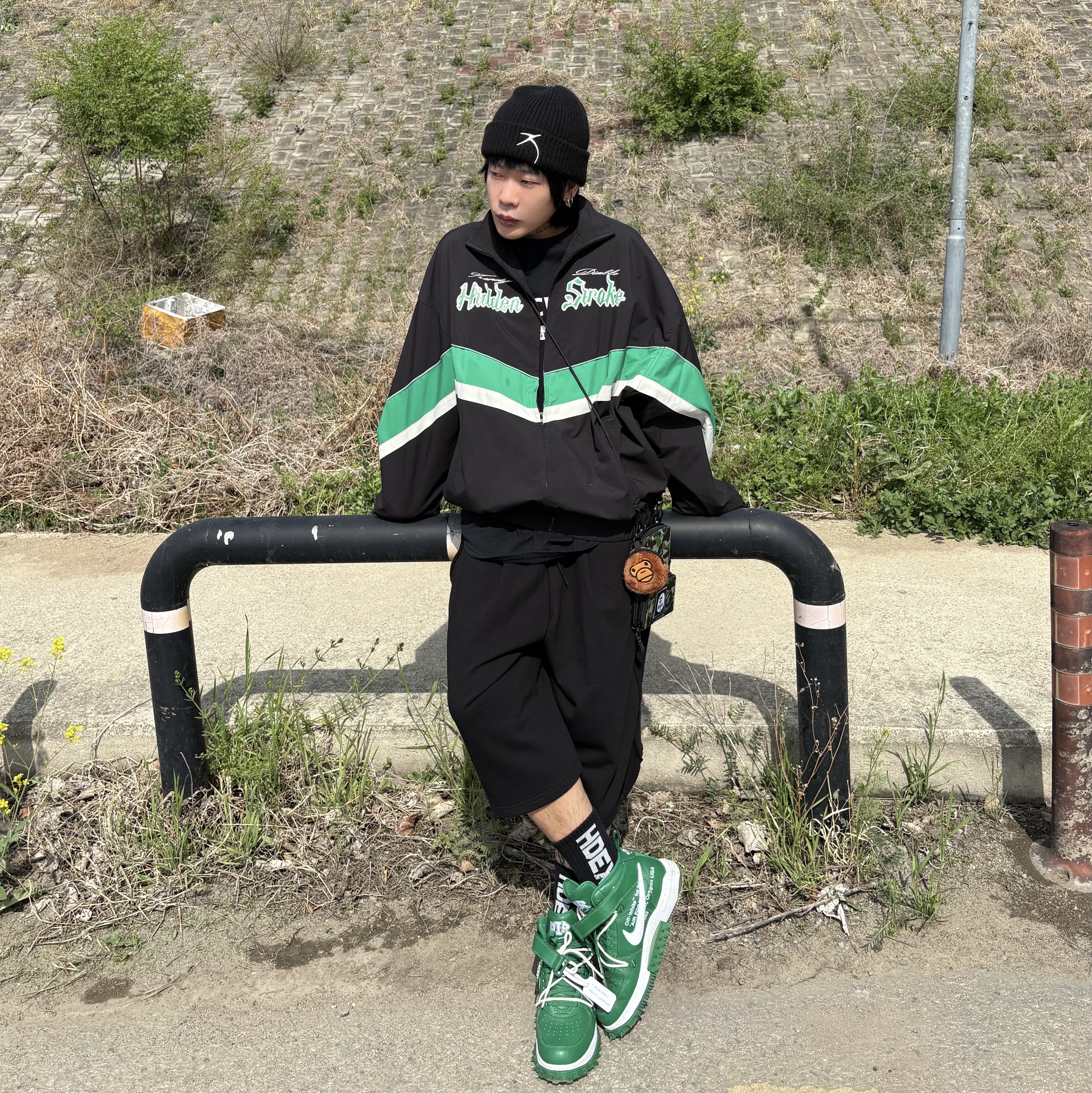 Nike x Off-White Air Force 1 Mid SP Leather Pine Green 착용 스타일 - 1