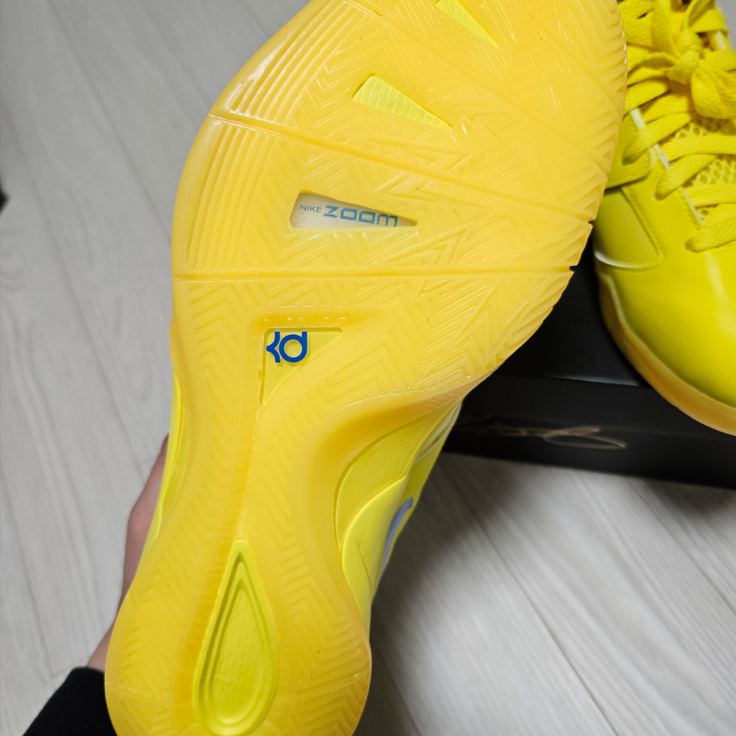 Nike Zoom KD 3 Vibrant Yellow 착용 스타일 - 2