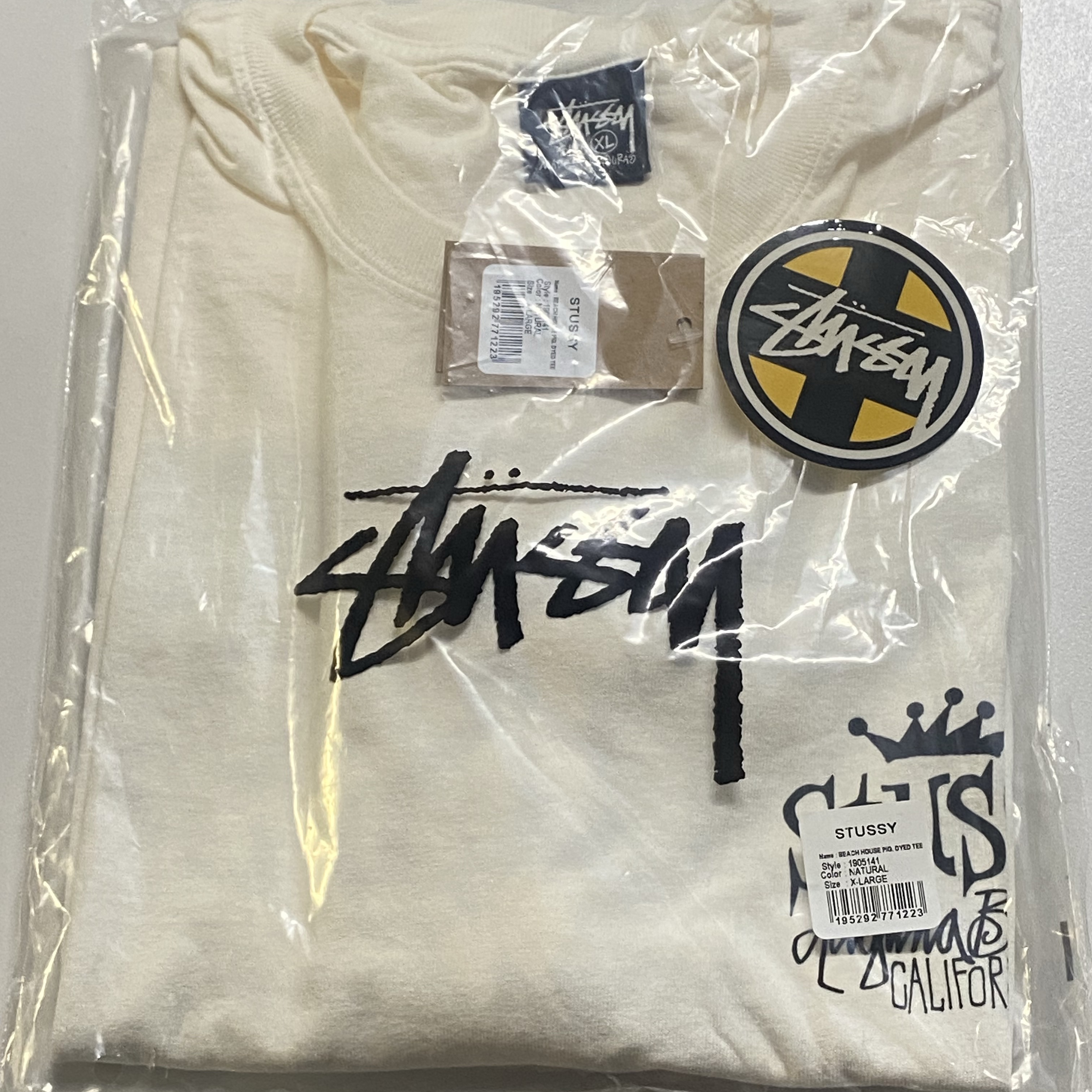 Stussy Beach House Pigment Dyed T-Shirt Natural 착용 스타일