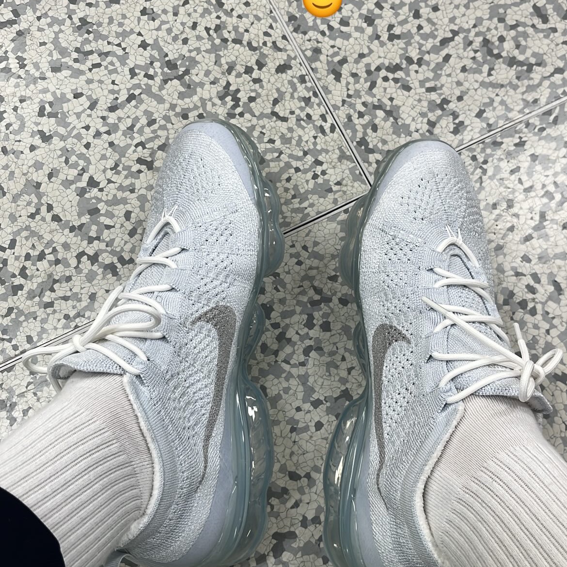 Nike Air VaporMax 2023 Flyknit Pure Platinum 착용 스타일