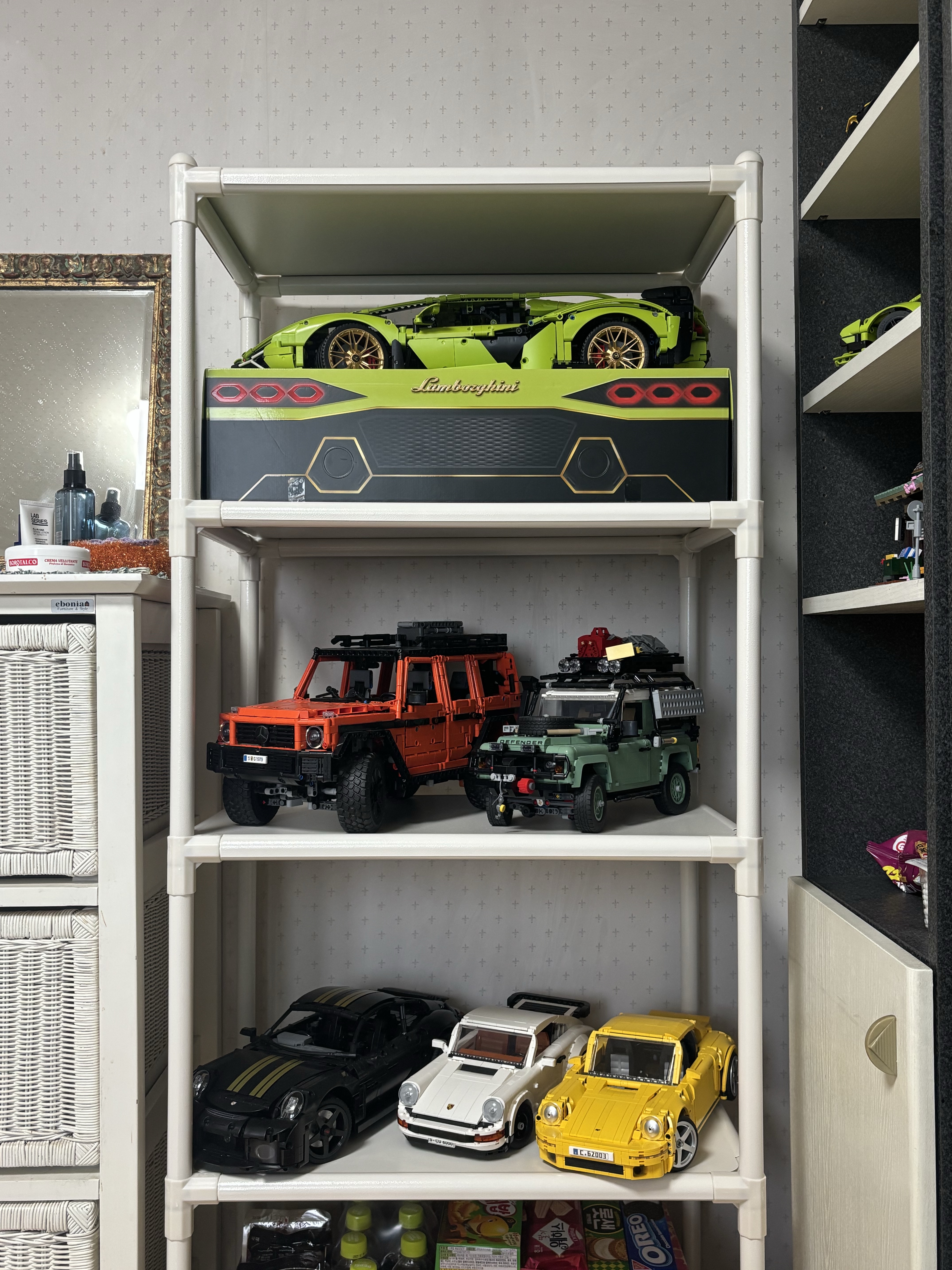 Lego Lamborghini Sian FKP 37, Lego Mercedes-Benz G 500 Professional Line 착용 스타일