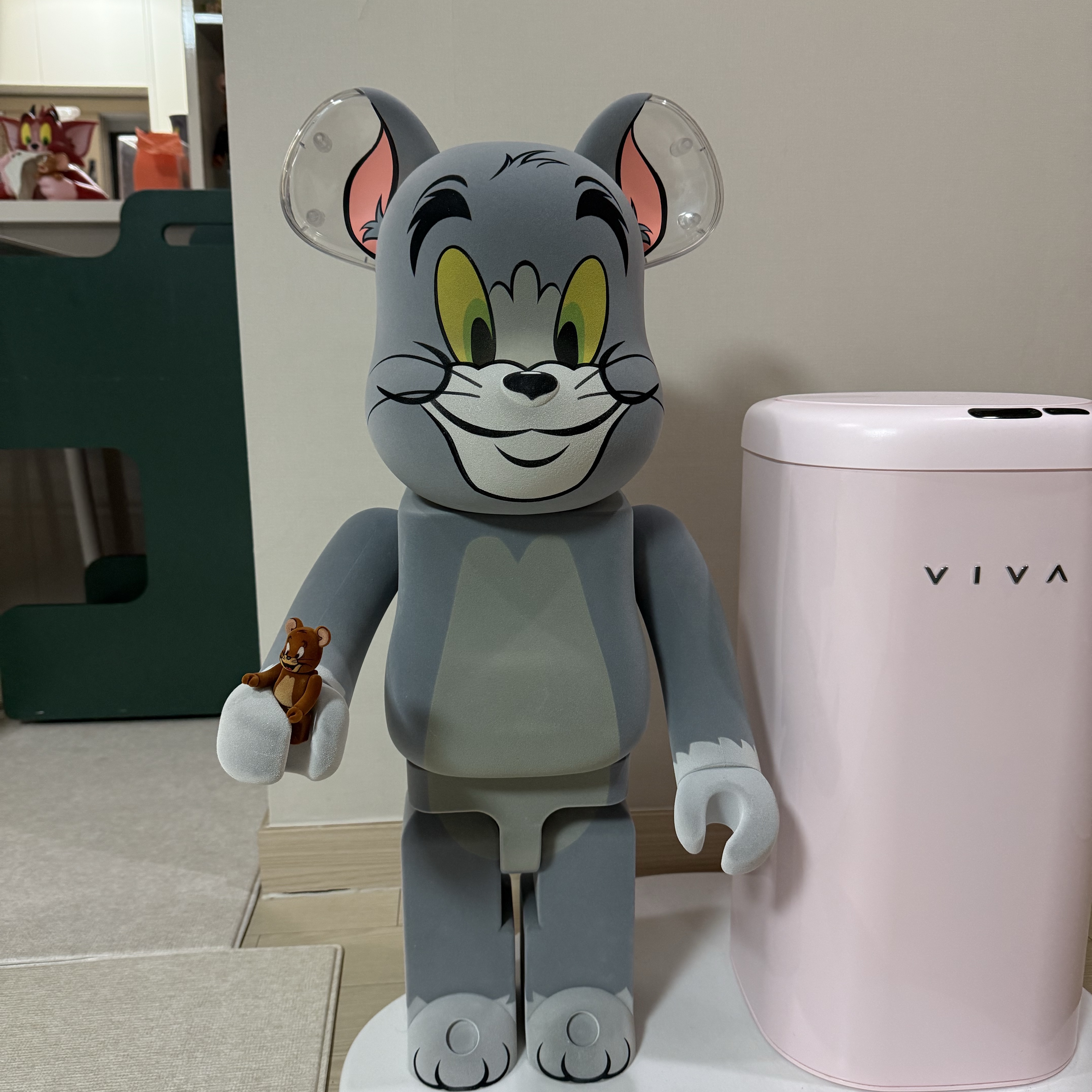 Bearbrick Tom & Jerry Jerry Flocky Ver. 100% & 400% Set 착용 스타일 - 1