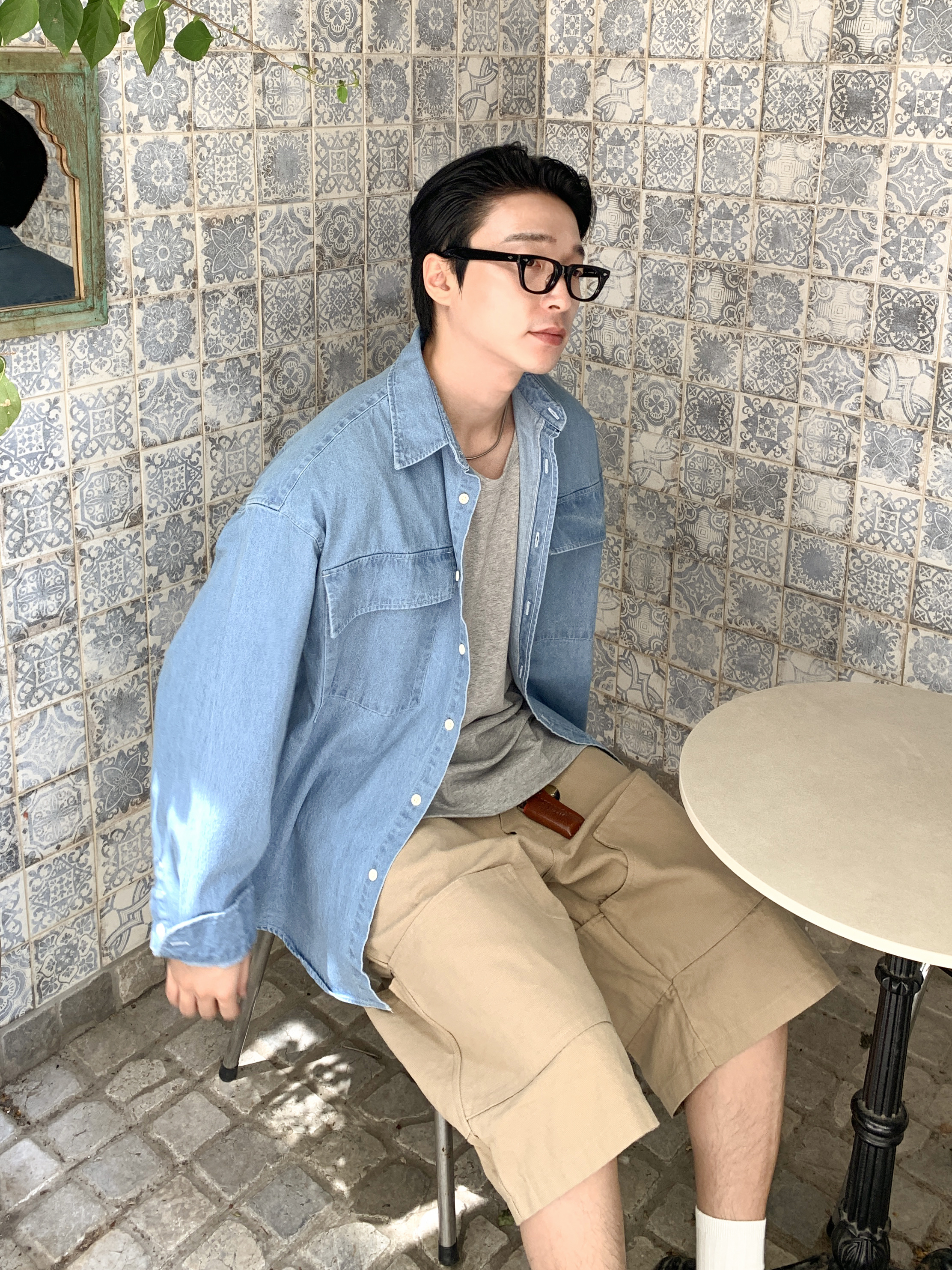 뉴발란스 993 메이드 인 USA 그레이 - D 스탠다드, 카시오 AQ-230A-2A2MQY 착용 스타일 - 2