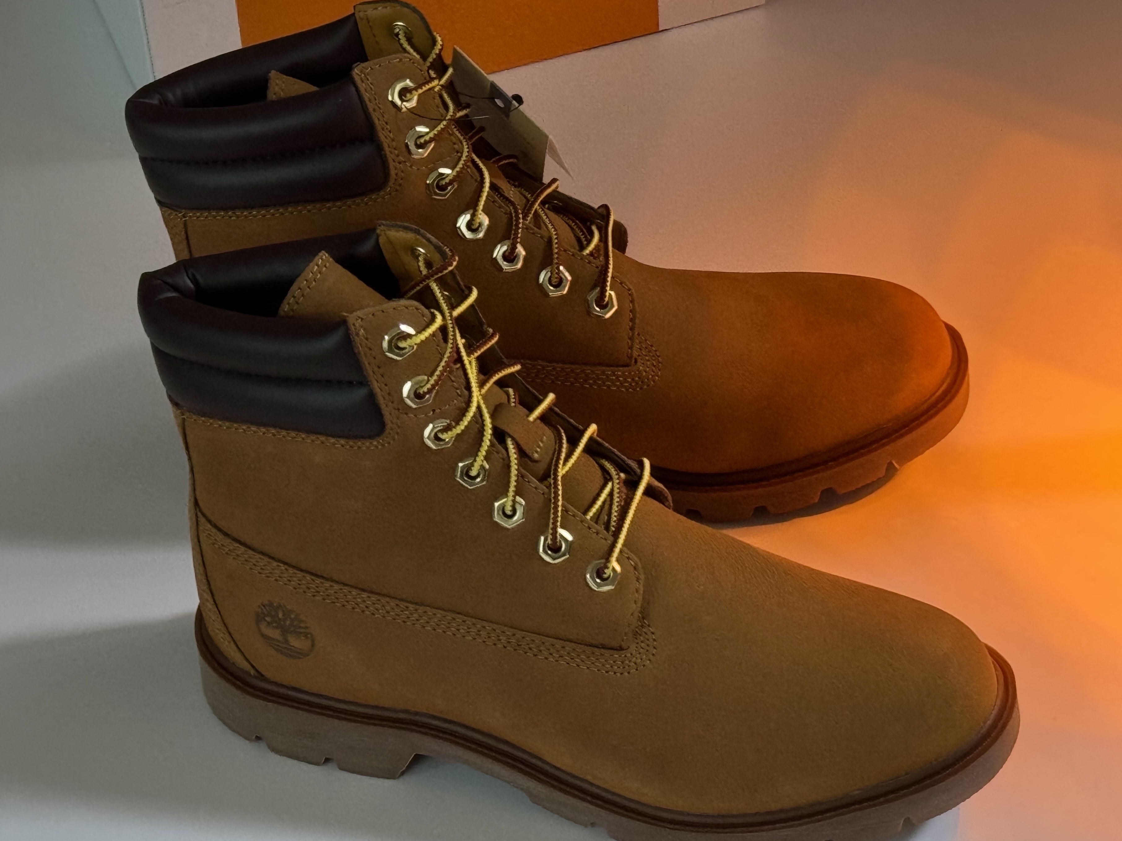 Timberland 6 Inch Laceup Basic Boots Wheat Brown - Wide 착용 스타일 - 2